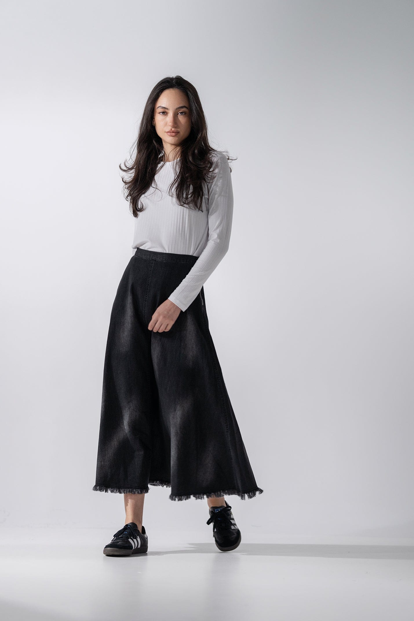 Black fringe jean skirt hotsell