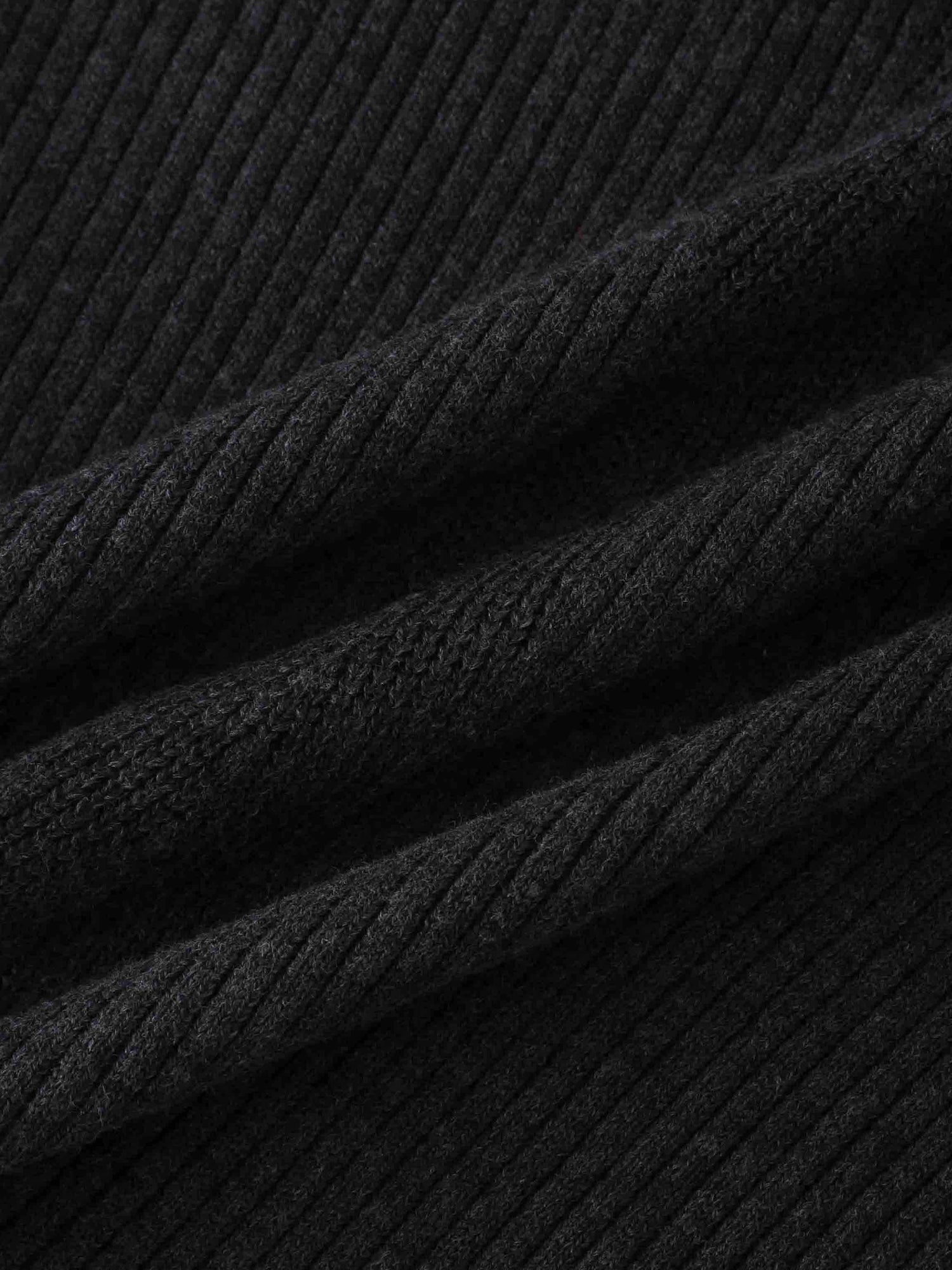 Center Design Sweater-Charcoal Grey