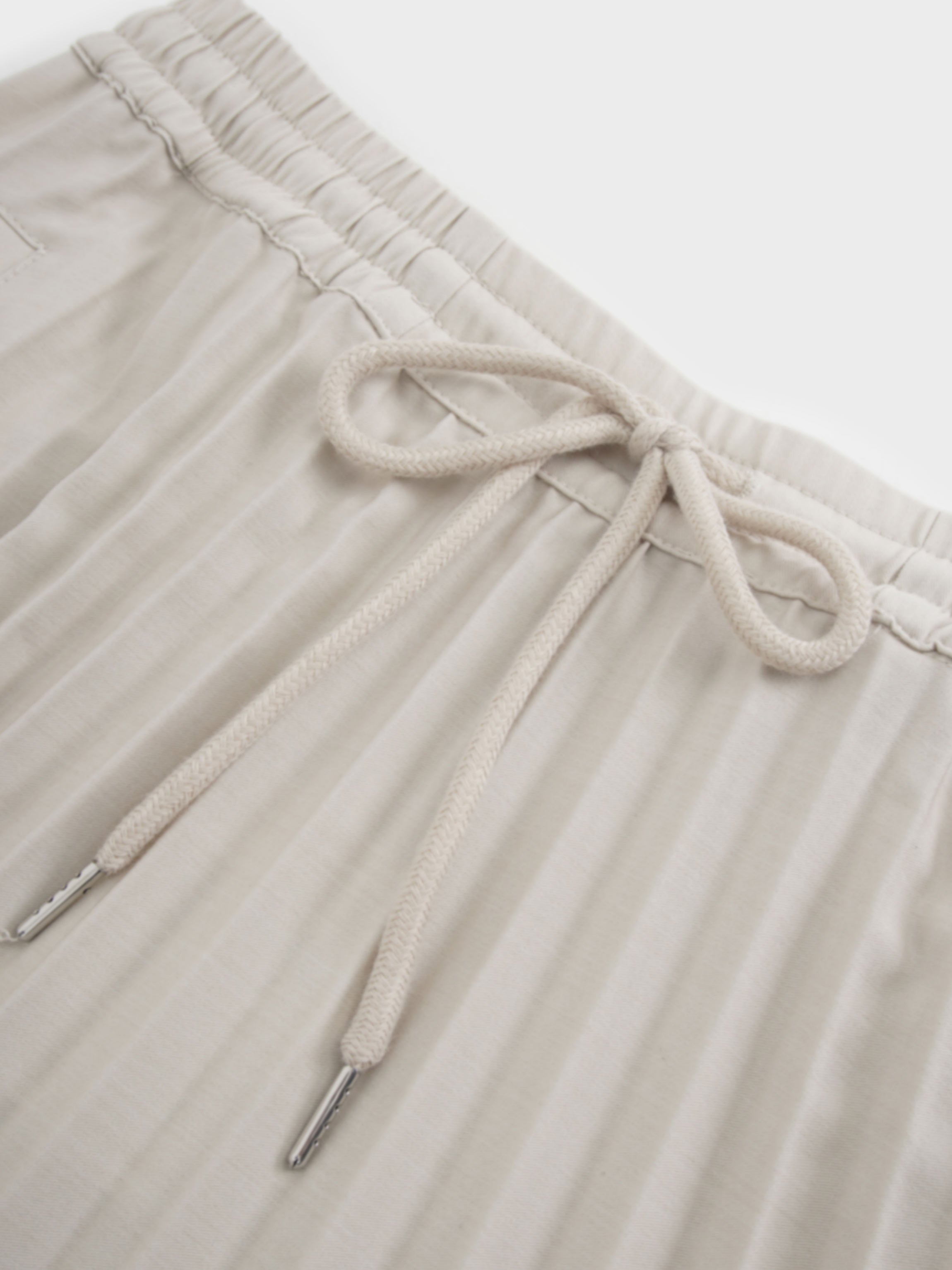 Elastic Waist Micro Pleat Skirt-Tan