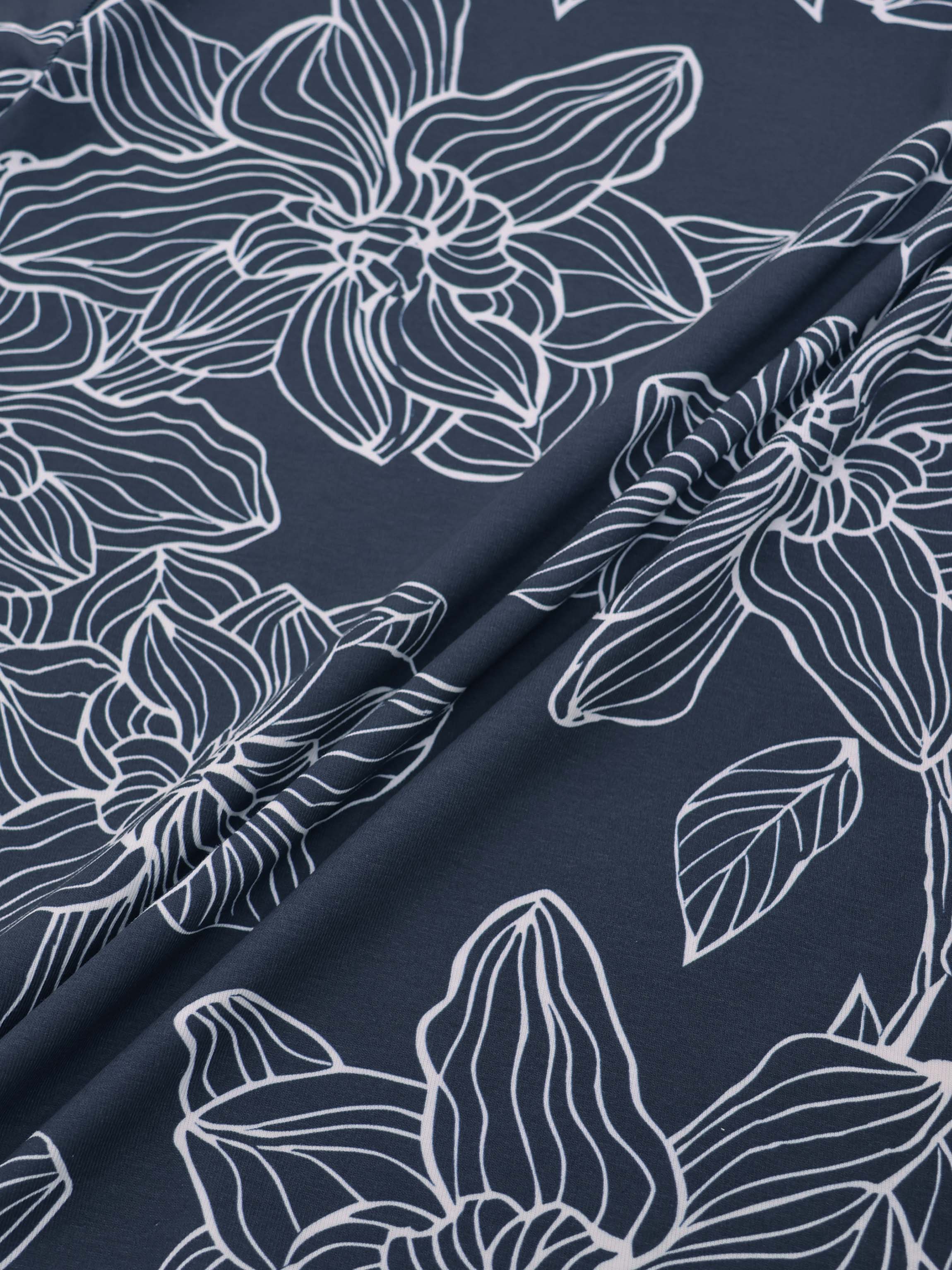 Basic Printed T-shirt-Navy/White Floral