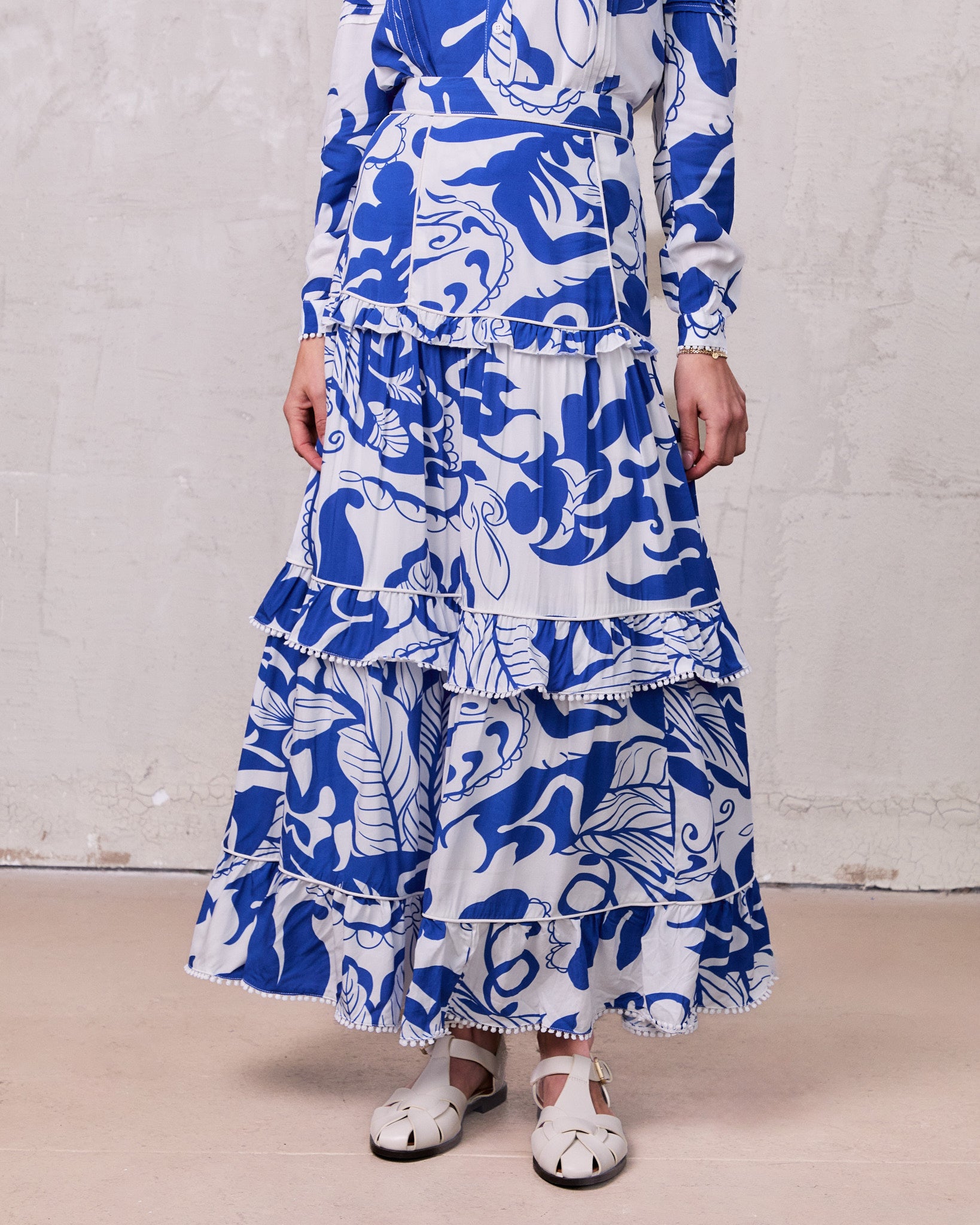 Pintuck Detail Skirt-Blue Carolina Floral