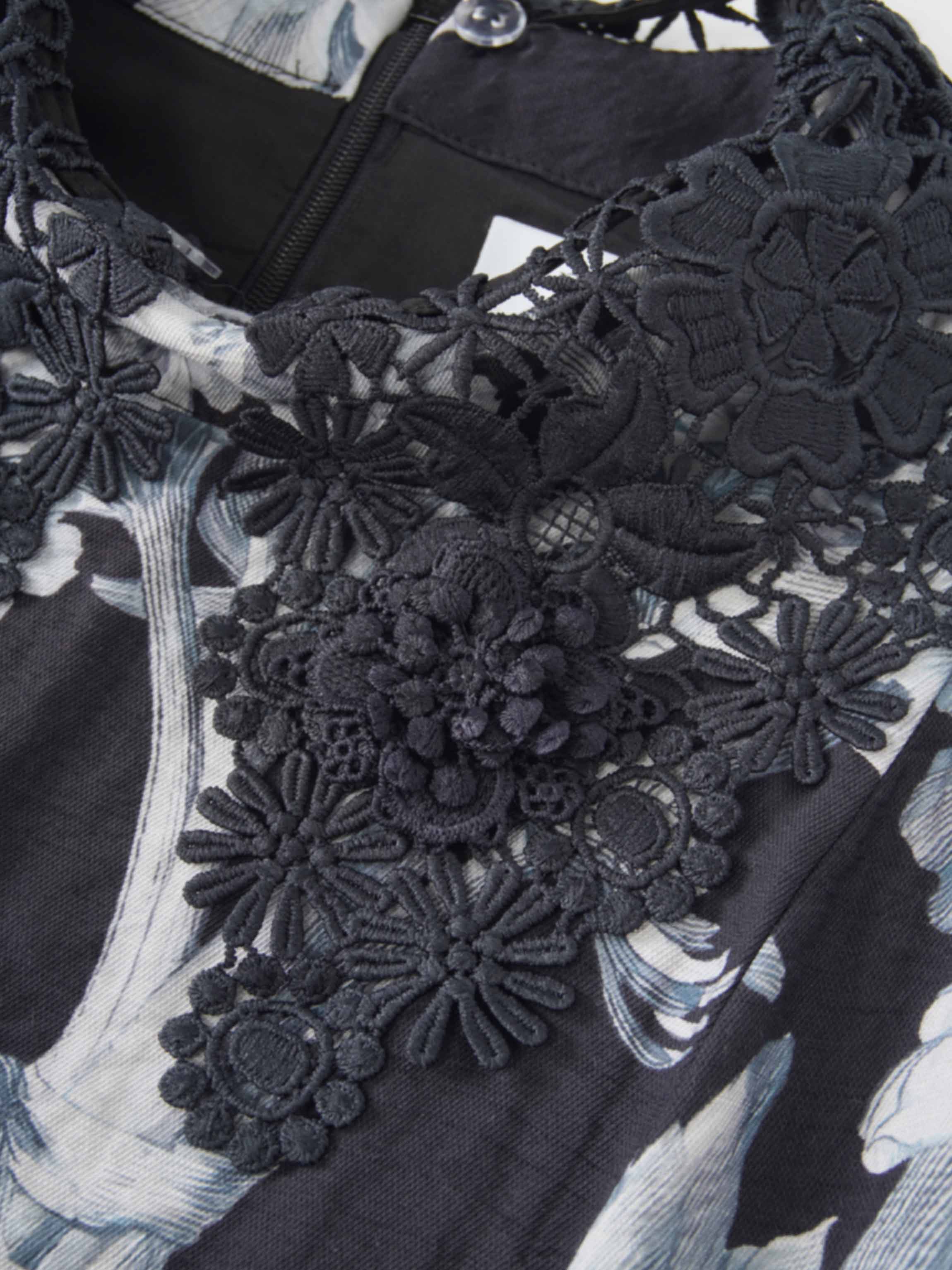 Lace Collar Princess A-Line Dress-Blue Floral