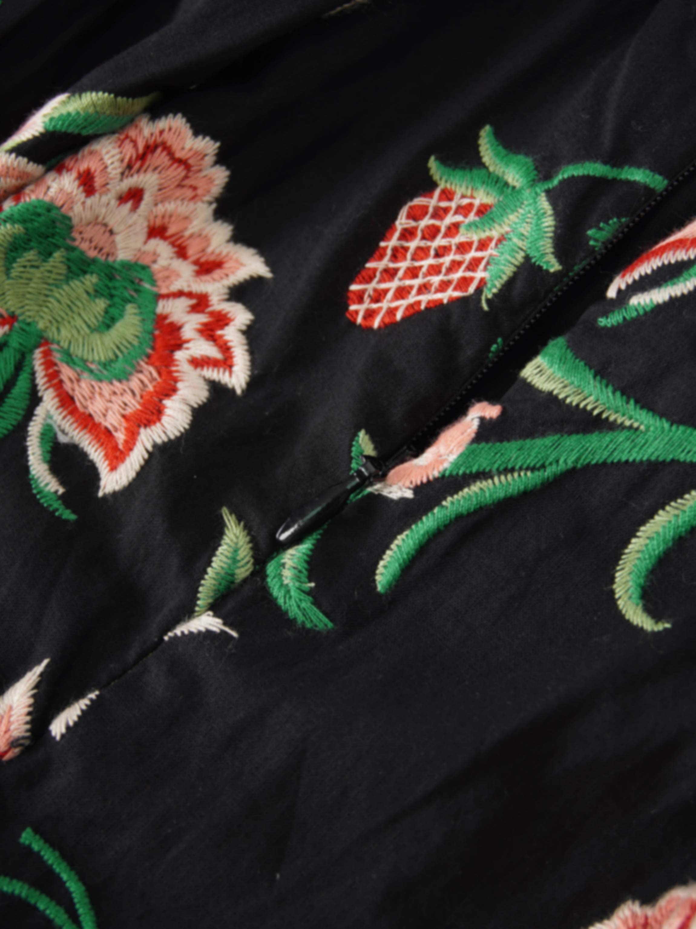 Embroidered Waisted Skirt-Black