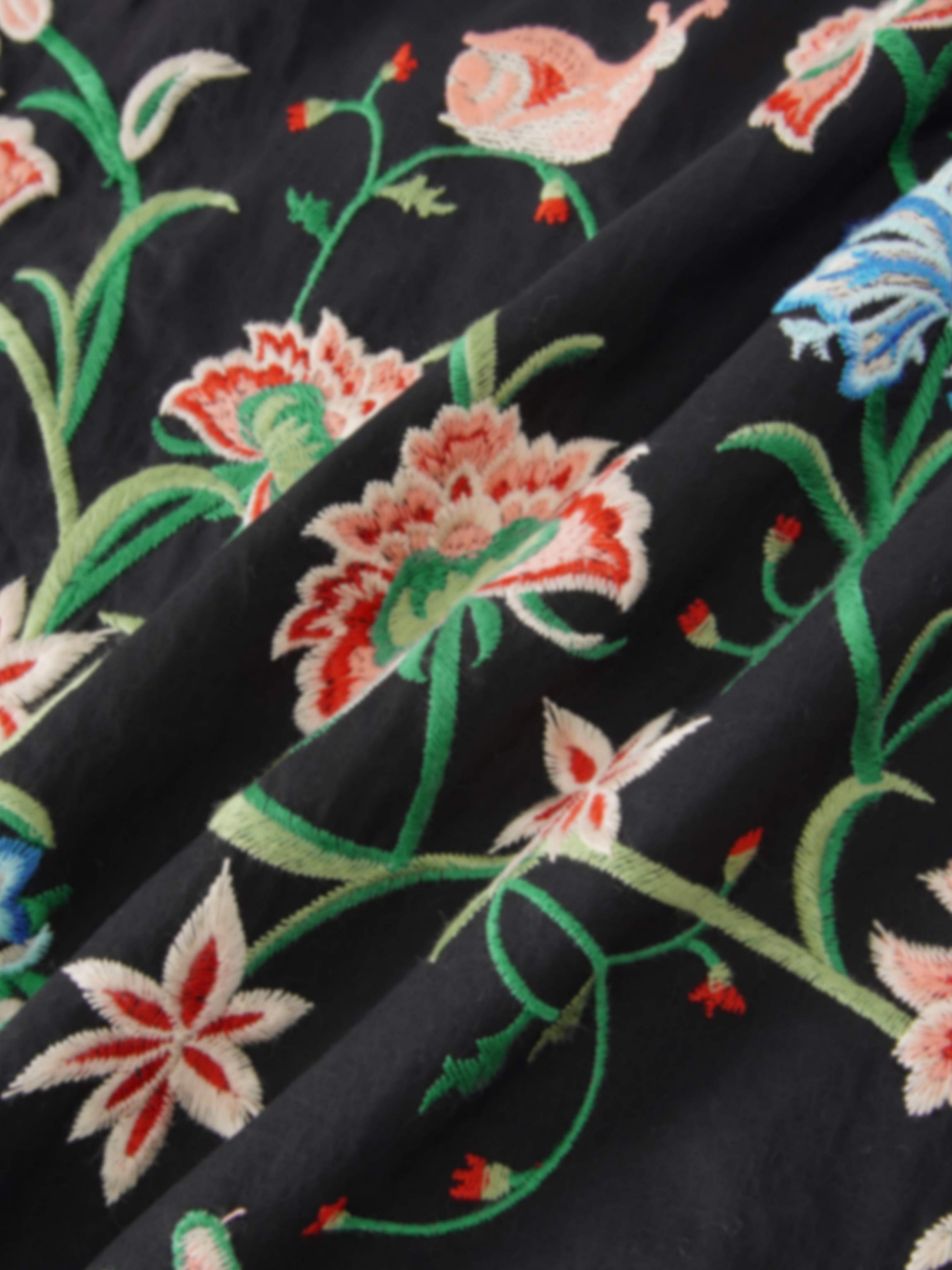 Embroidered Waisted Skirt-Black