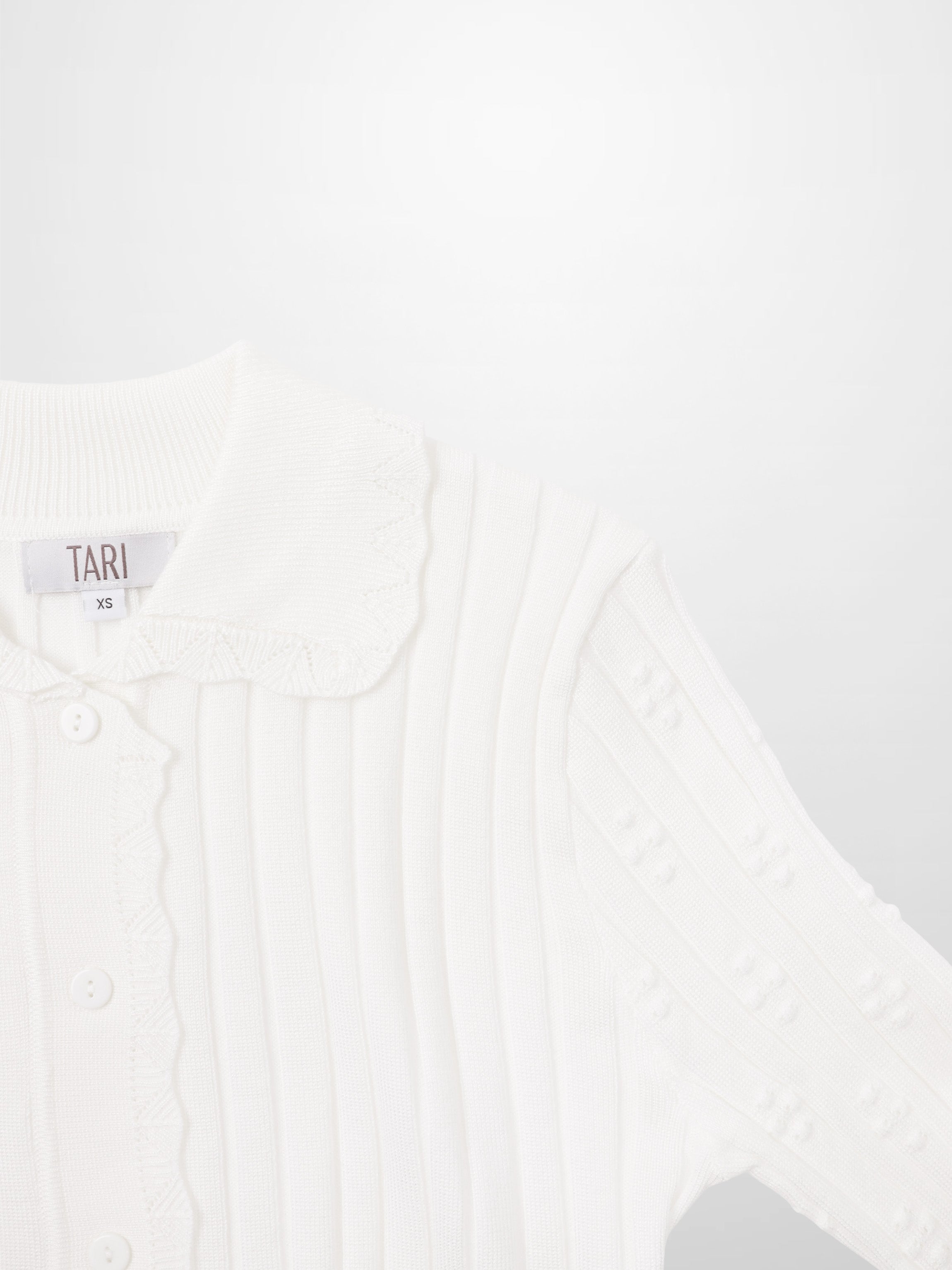 Scalloped Edge Cardigan-Cream