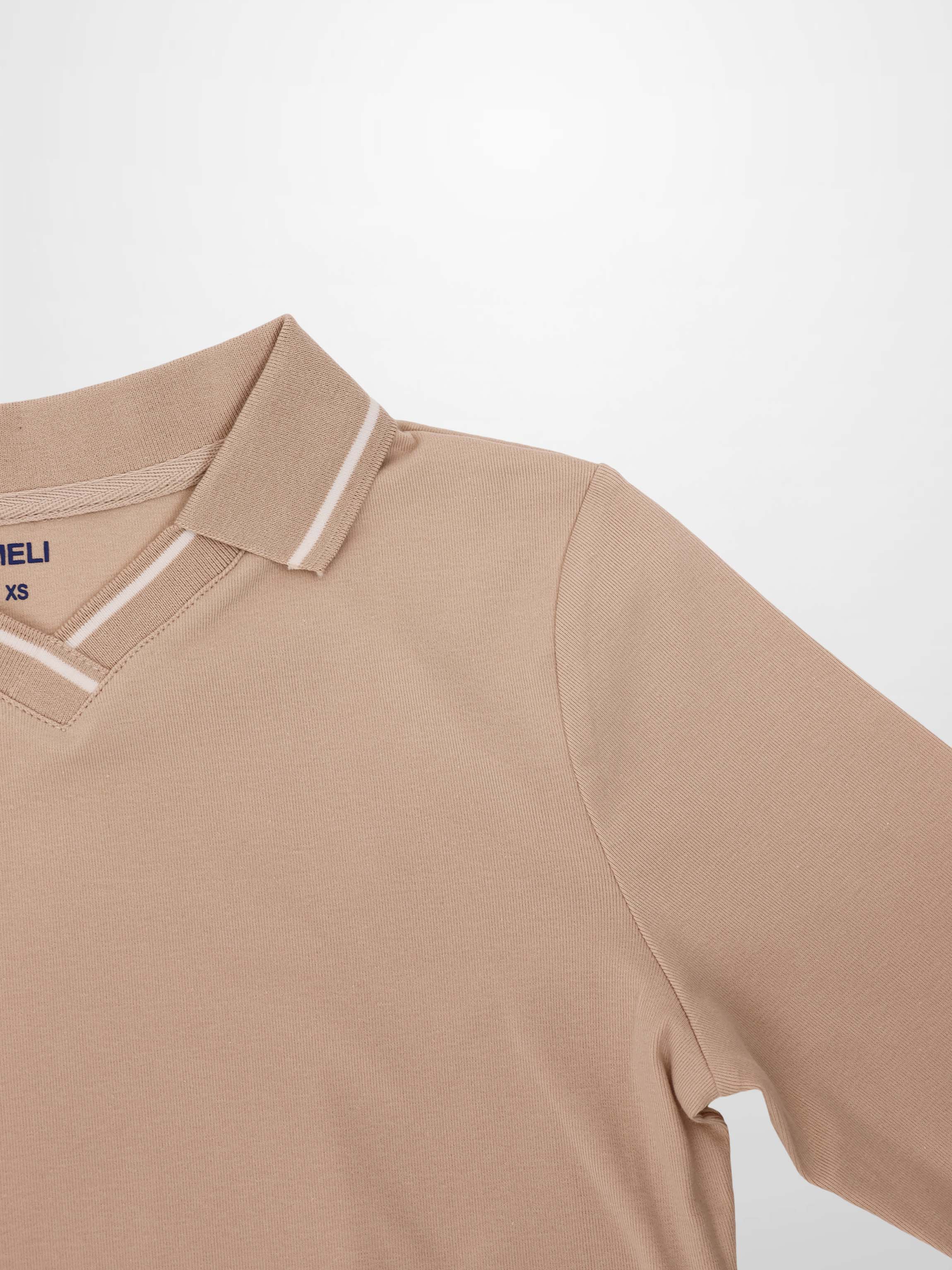 Collared High V T-Shirt-Bone