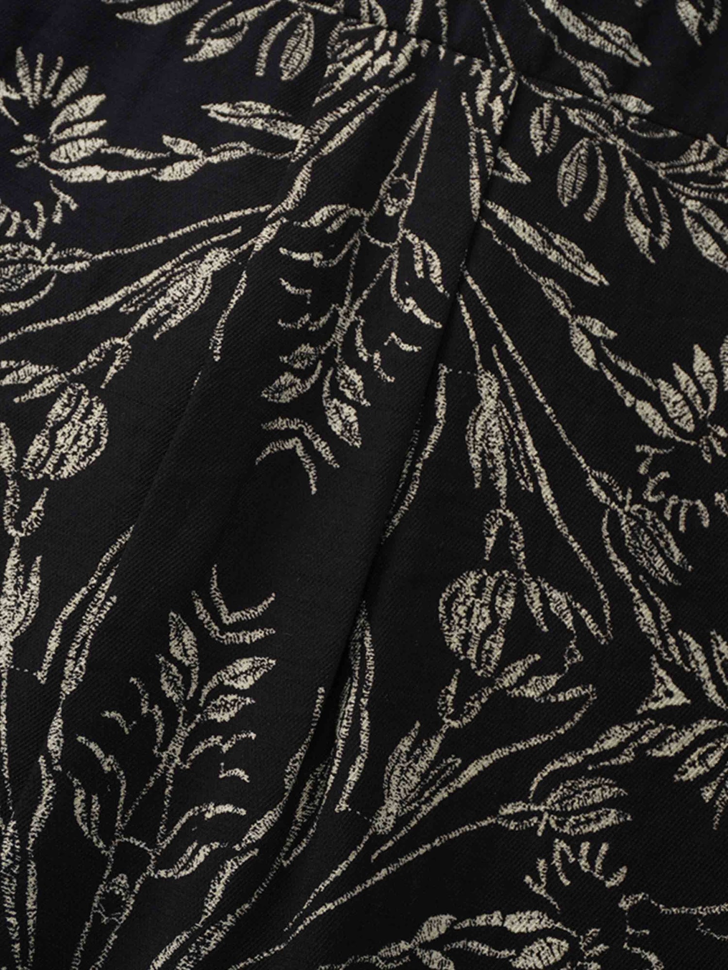 Pintuck Blouse-Tan Leaves