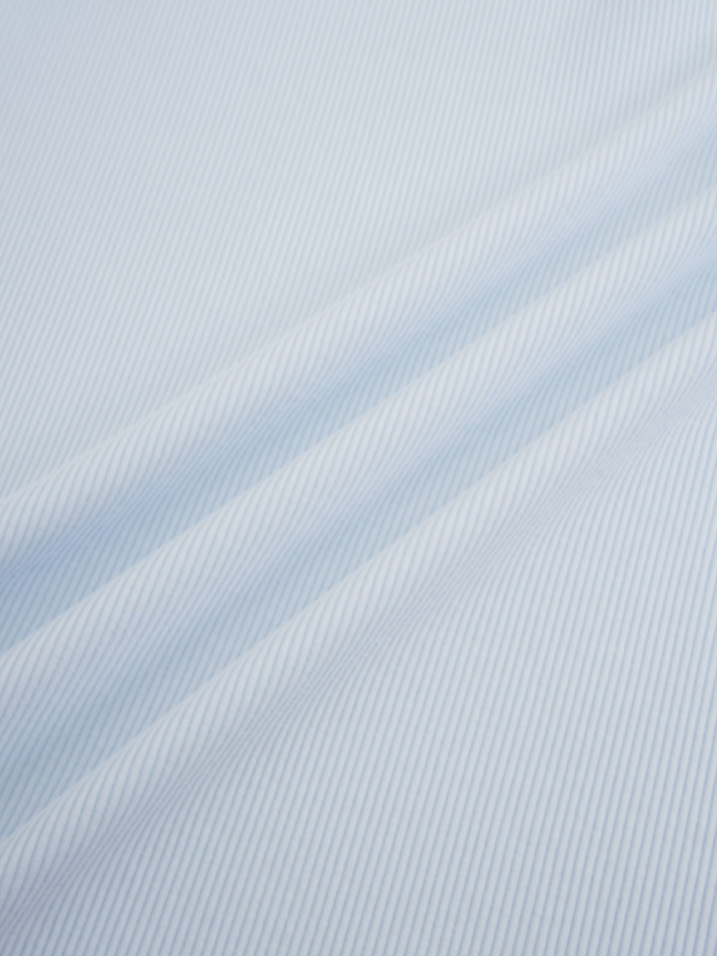 Soft Ribbed High V Tee-Light Blue