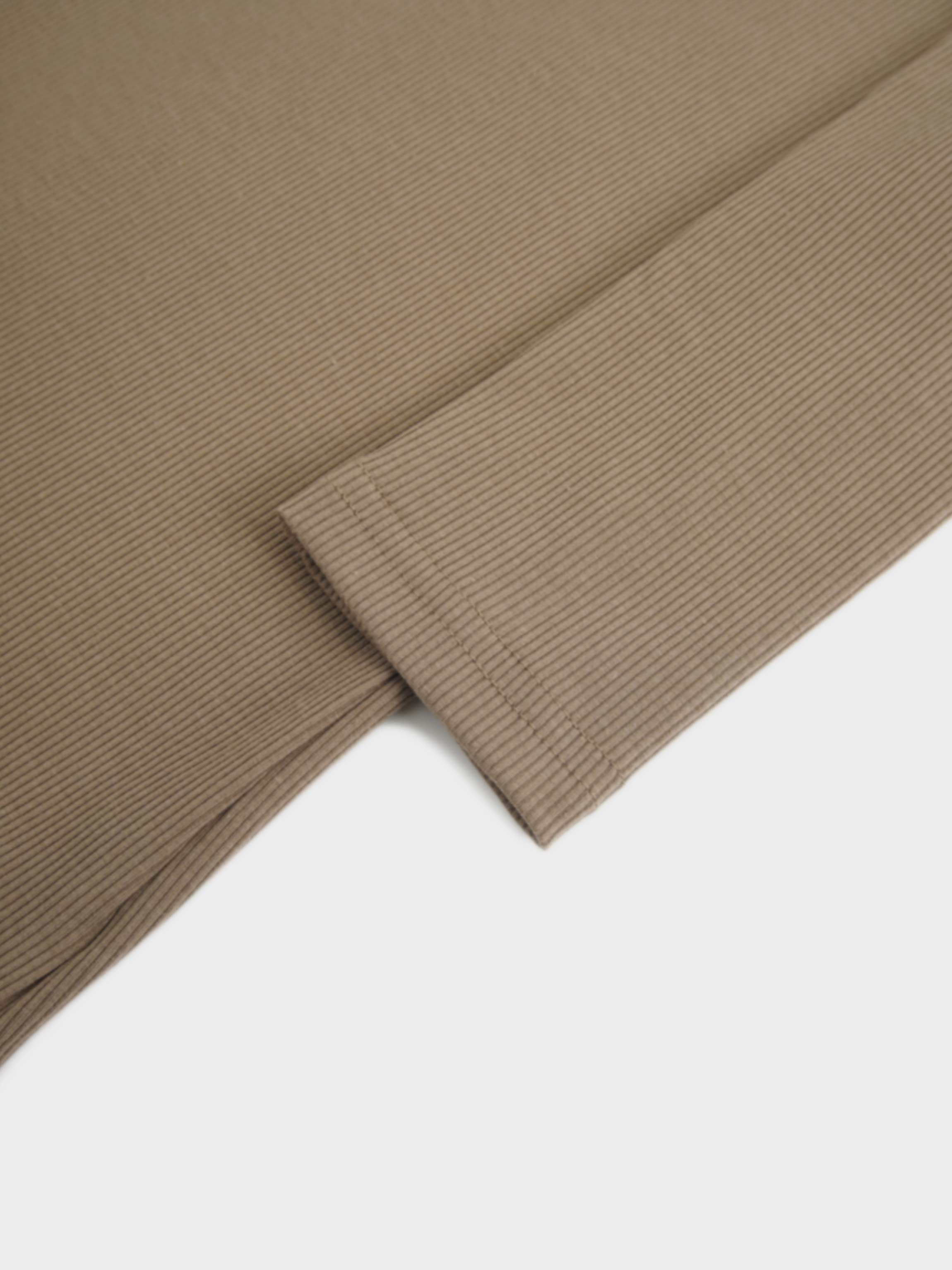 Soft Ribbed High V Tee-Mocha Mousse