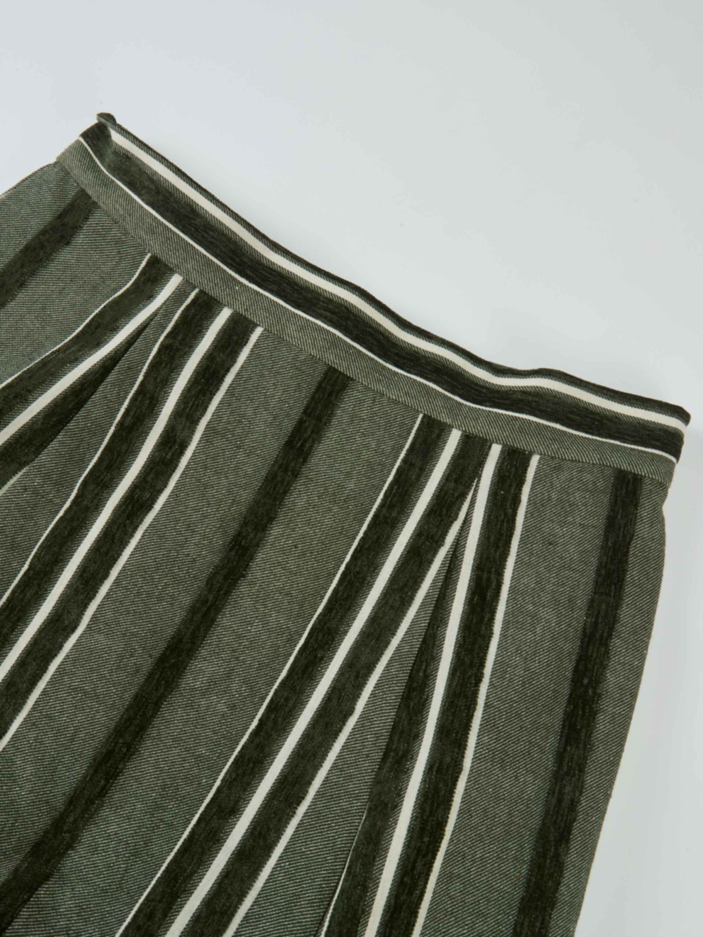 Mixed Stripe Trumpet Skirt - Green