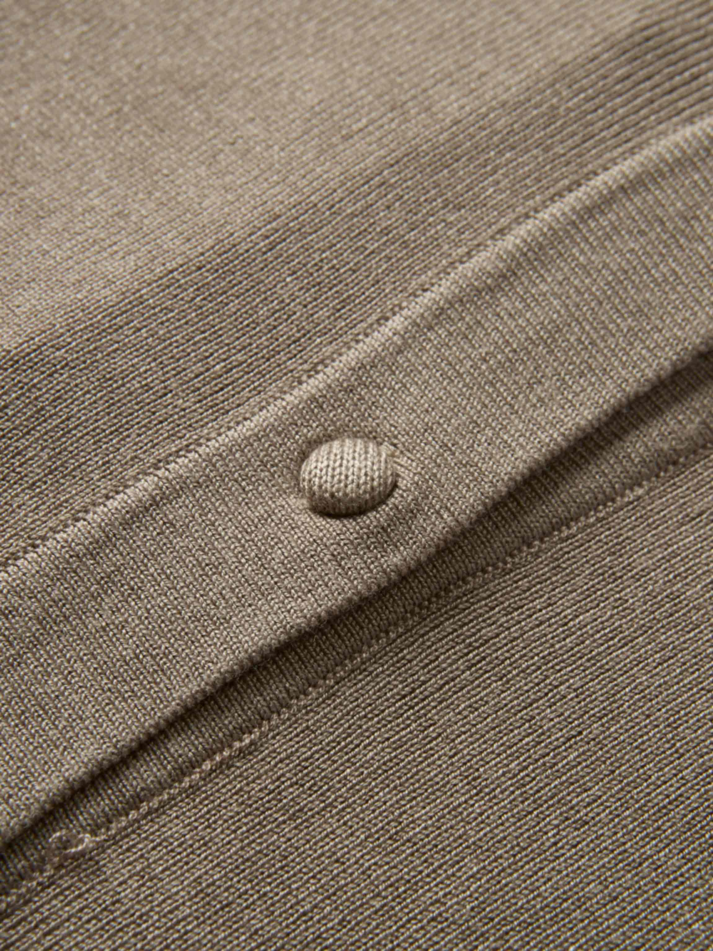 Basic Crew Knit Cardigan 20" - Warm Taupe