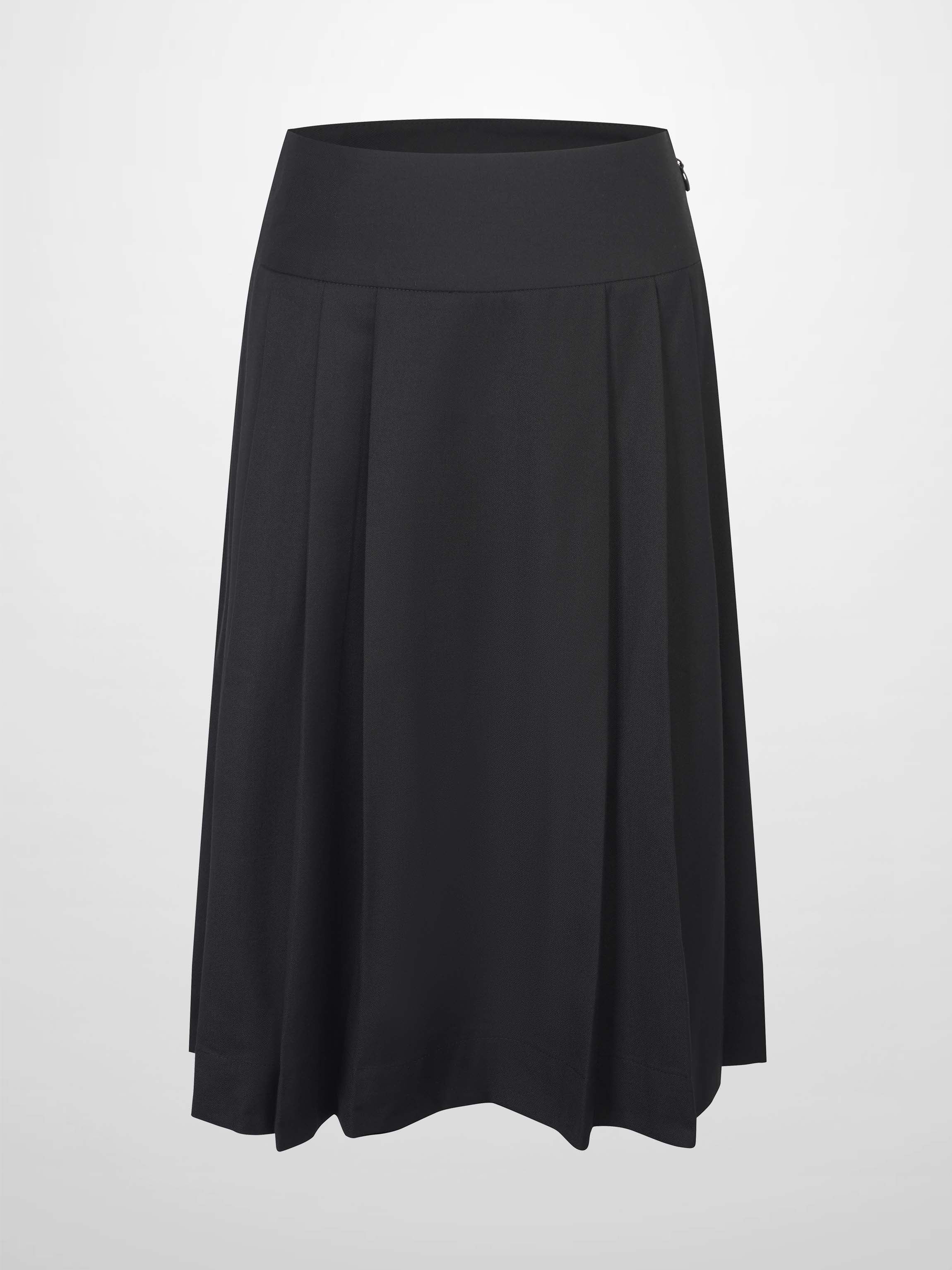 Yoke Pleated Skirt-Black