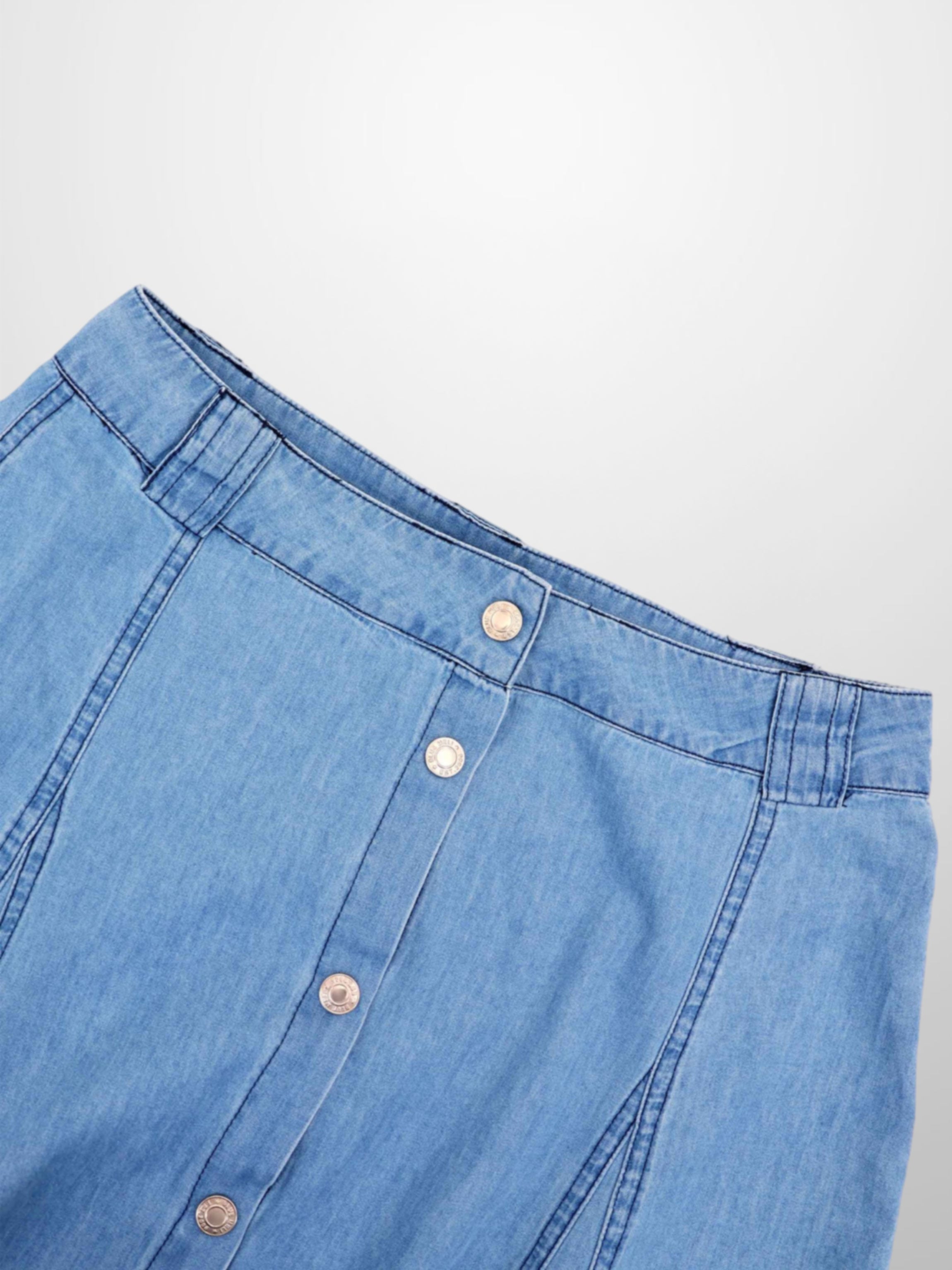 Chambray Seamed Button Down Denim Skirt-Blue