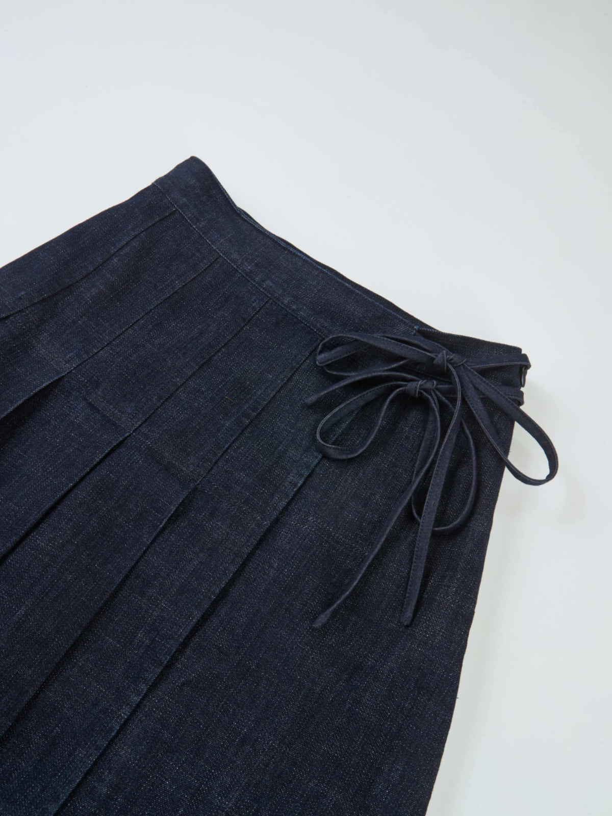Faux Wrap Pleat Denim Skirt - Blue