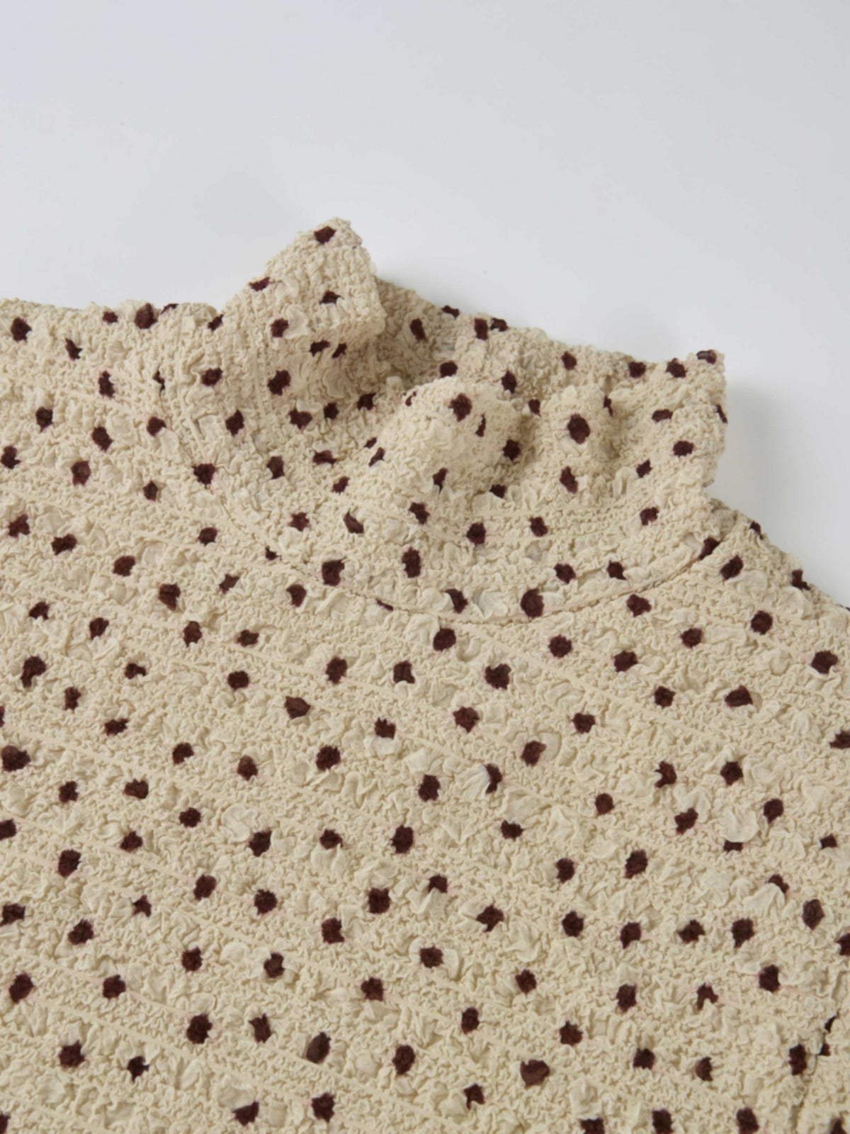 Printed Stretch Textured Turtle Neck - Cream/Burgundy Dots