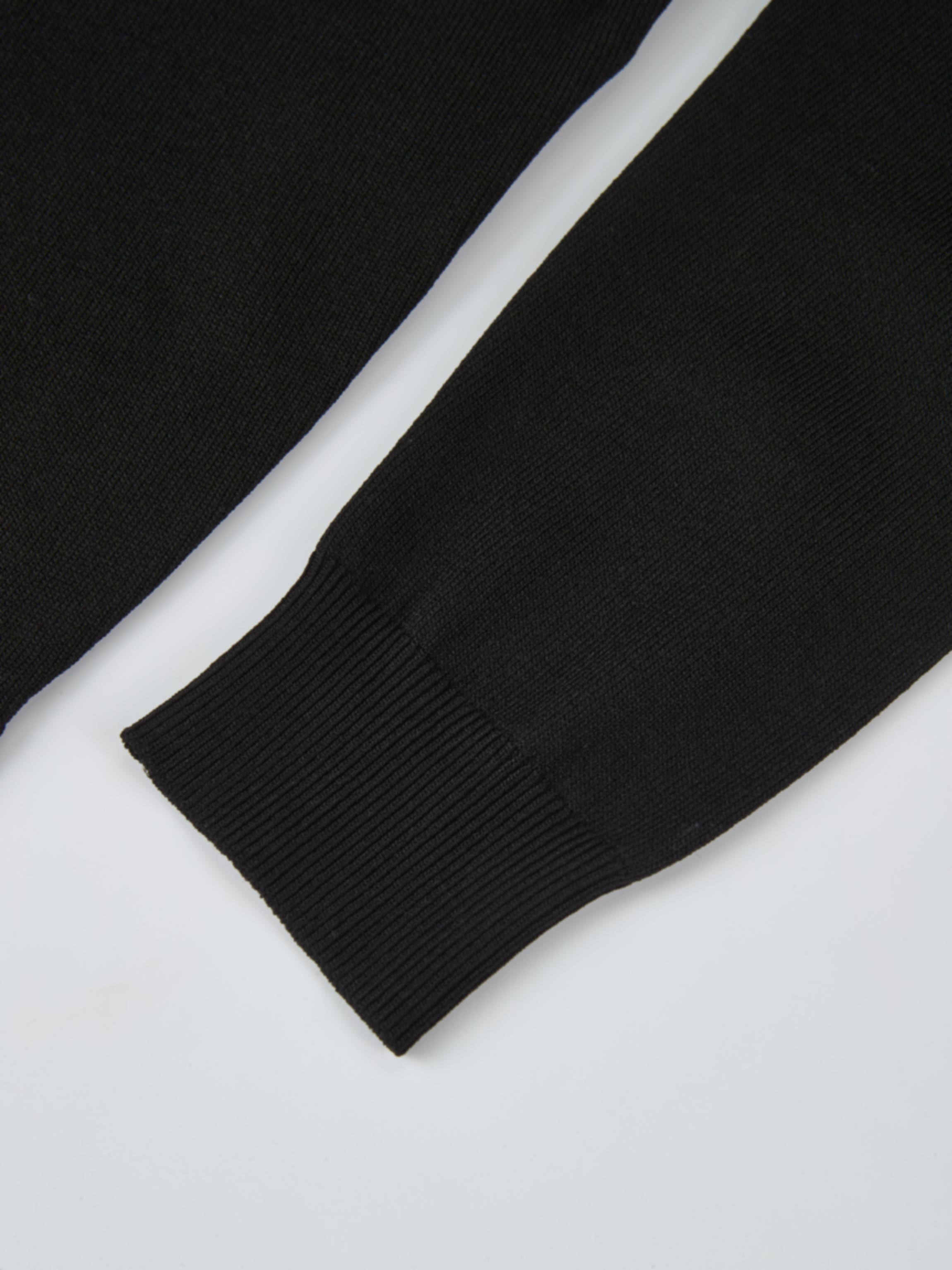 Shoulder Detail Turtleneck - Black