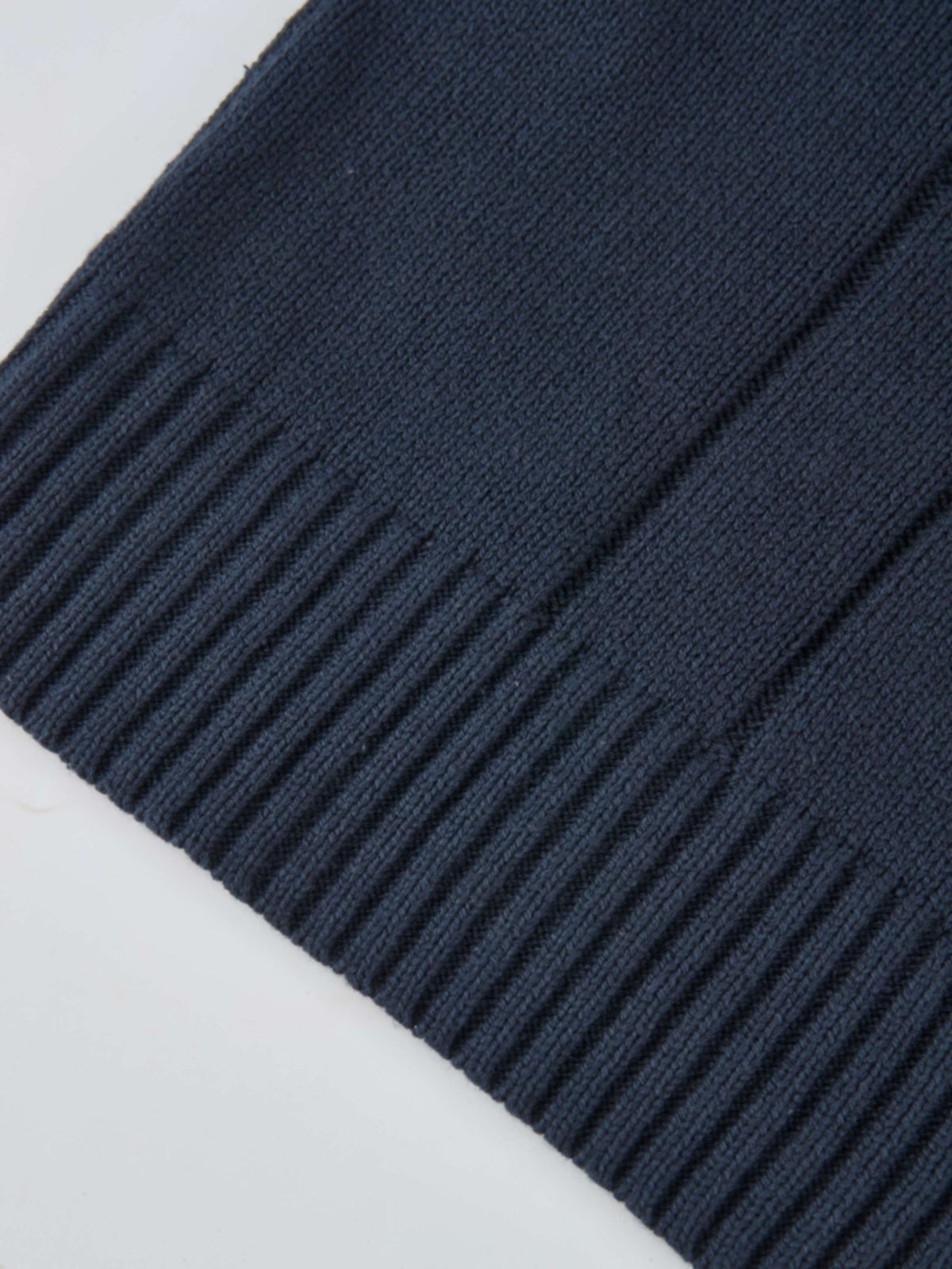 Front Cable Crop Turtleneck Sweater - Navy