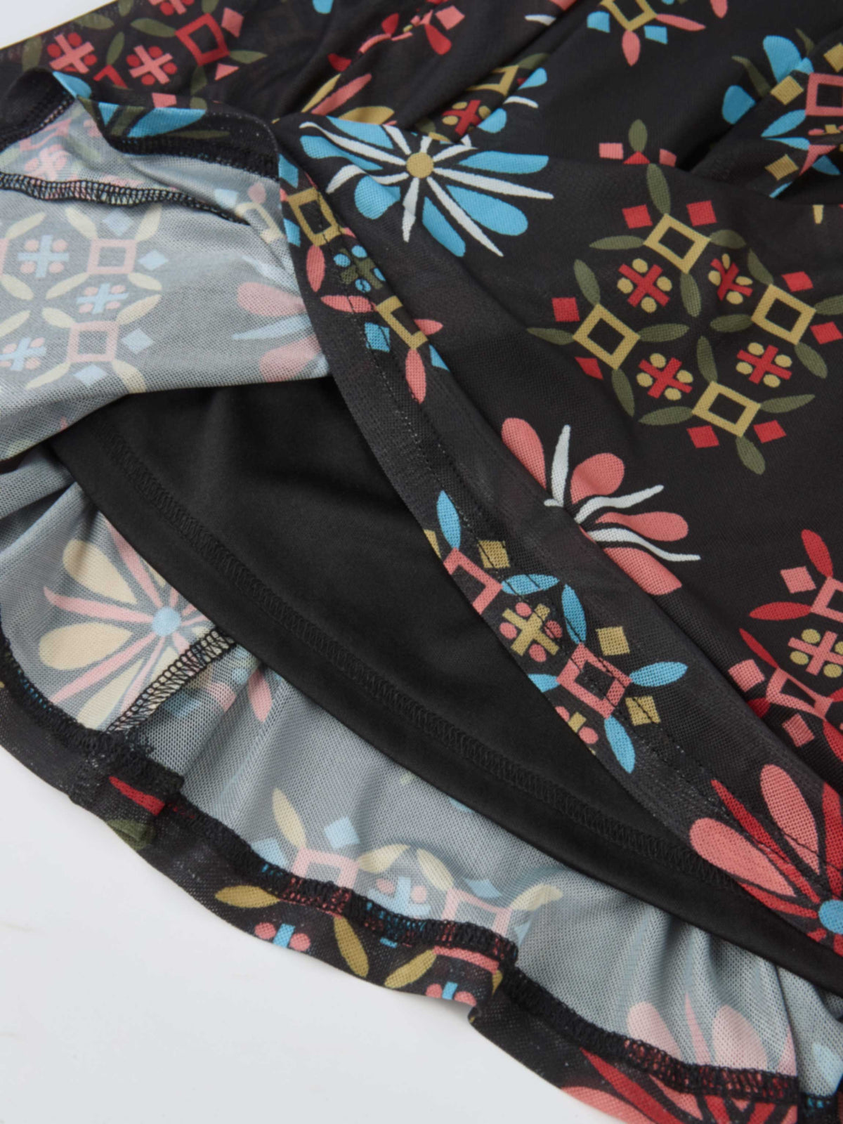 Mesh Trumpet Skirt - Color Geo Floral