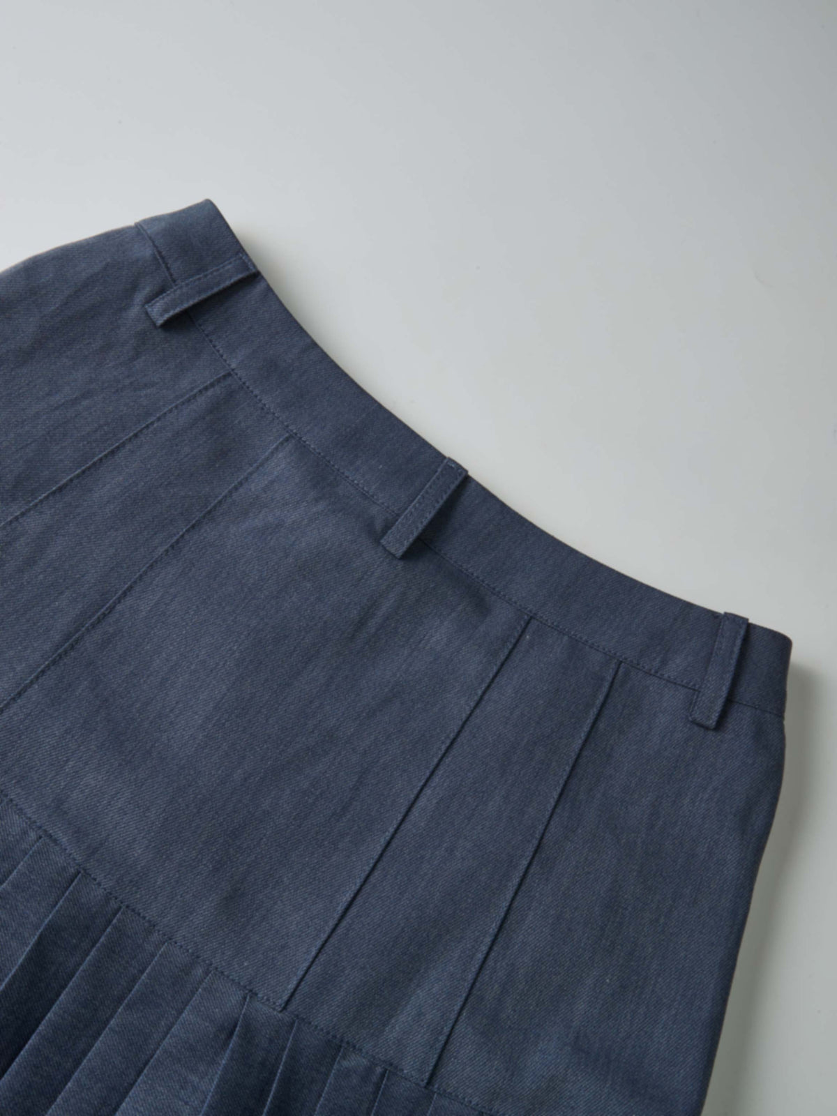 Stitched Pocket Yoke Pleat Skirt - Denim