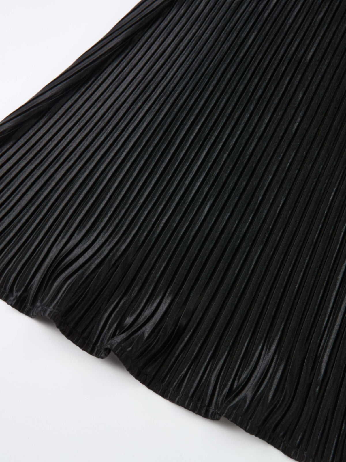 Accordian Pleat Maxi Shift Dress - Black