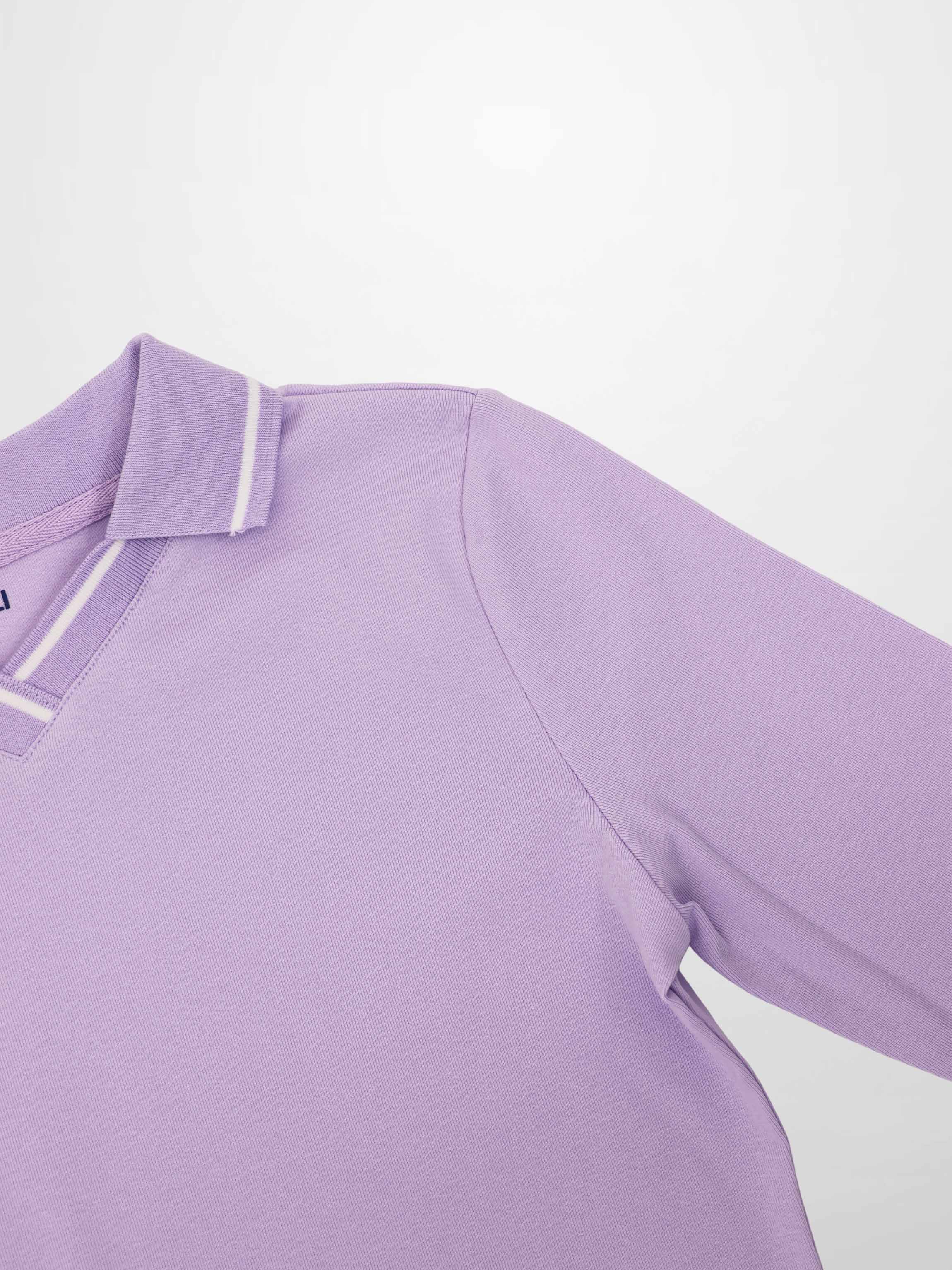 Collared High V T-Shirt-Lavender