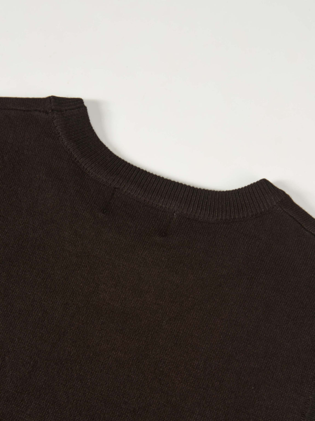 Sleeveless Basic Sweater - Brown