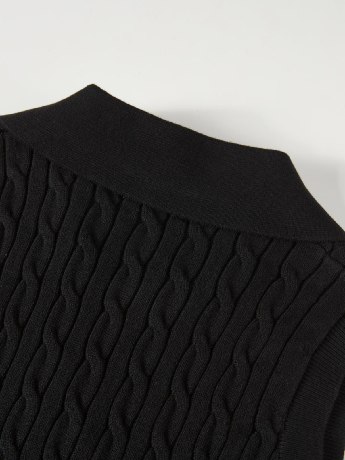 Cable Knit Vest - Black