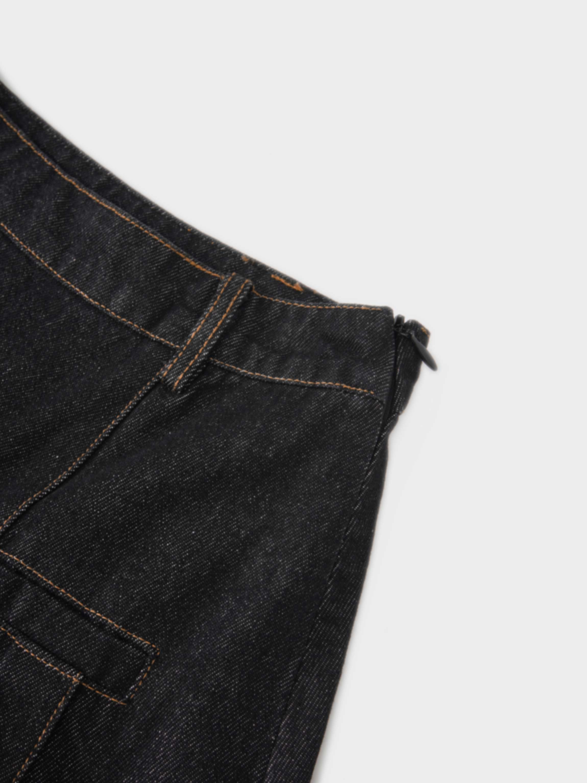 Pleat Pocket Tab Denim Skirt-Black