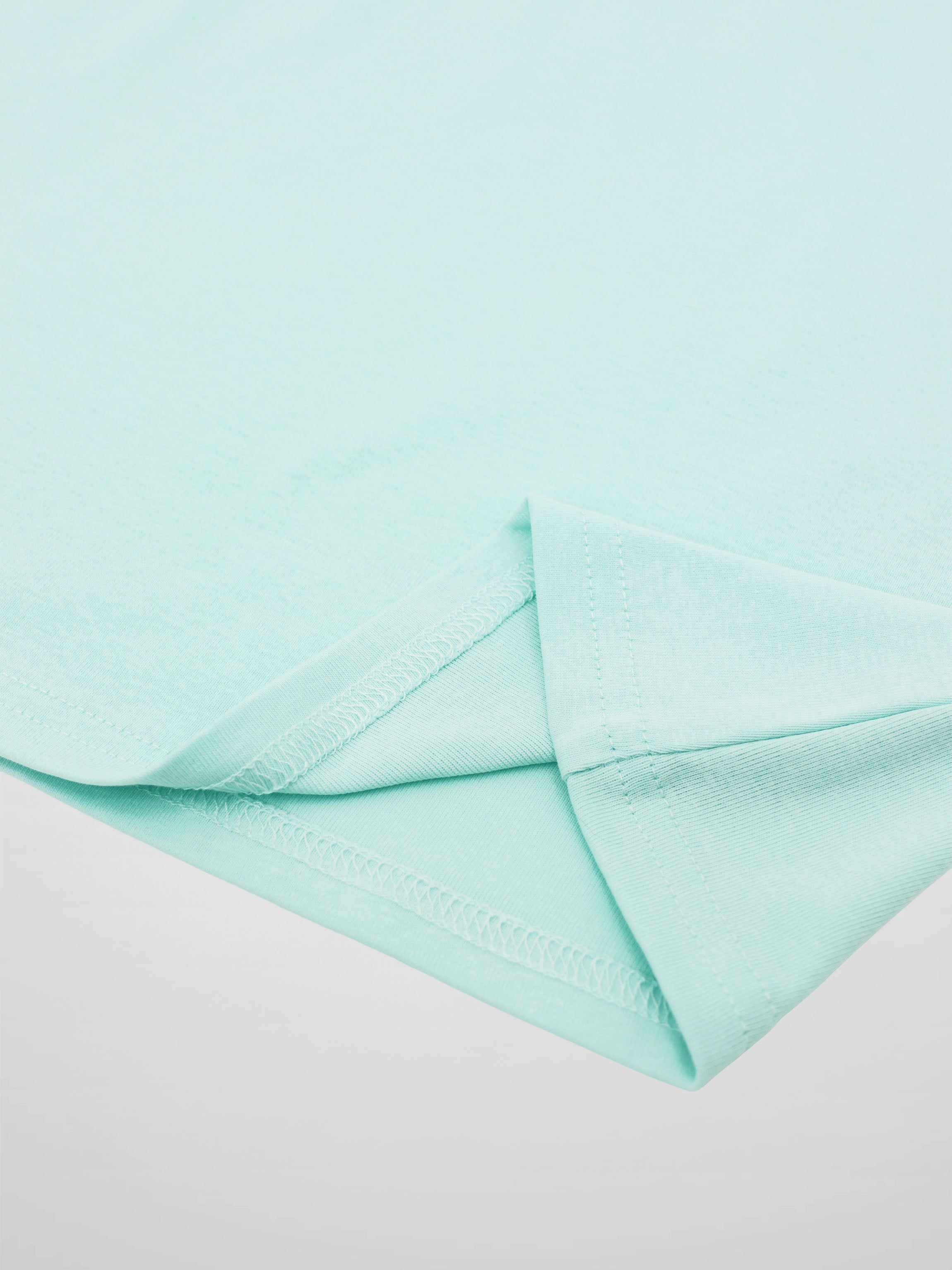 Collared High V T-Shirt-Mint