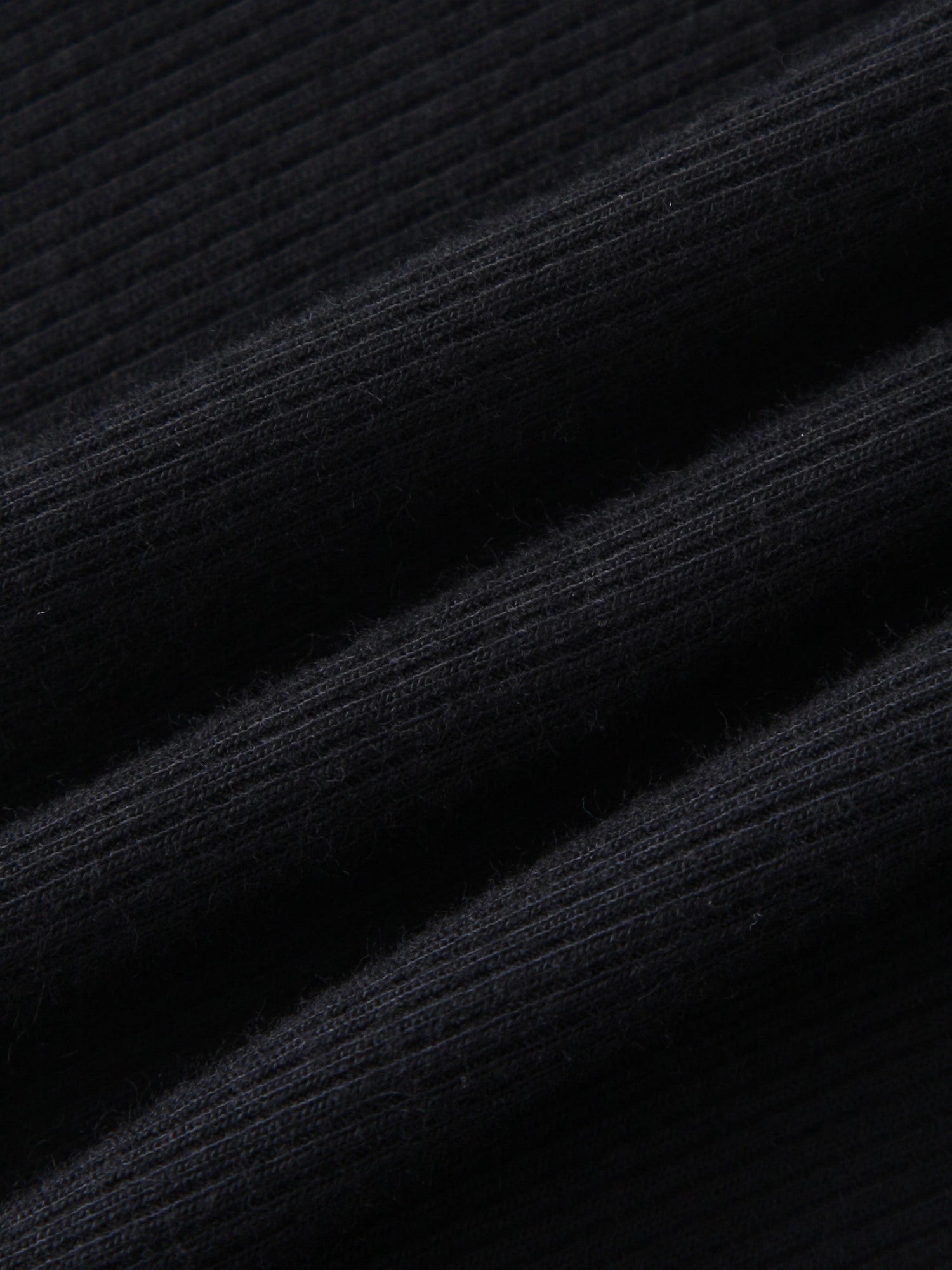 RIBBED A-LINE MAXI SKIRT - BLACK