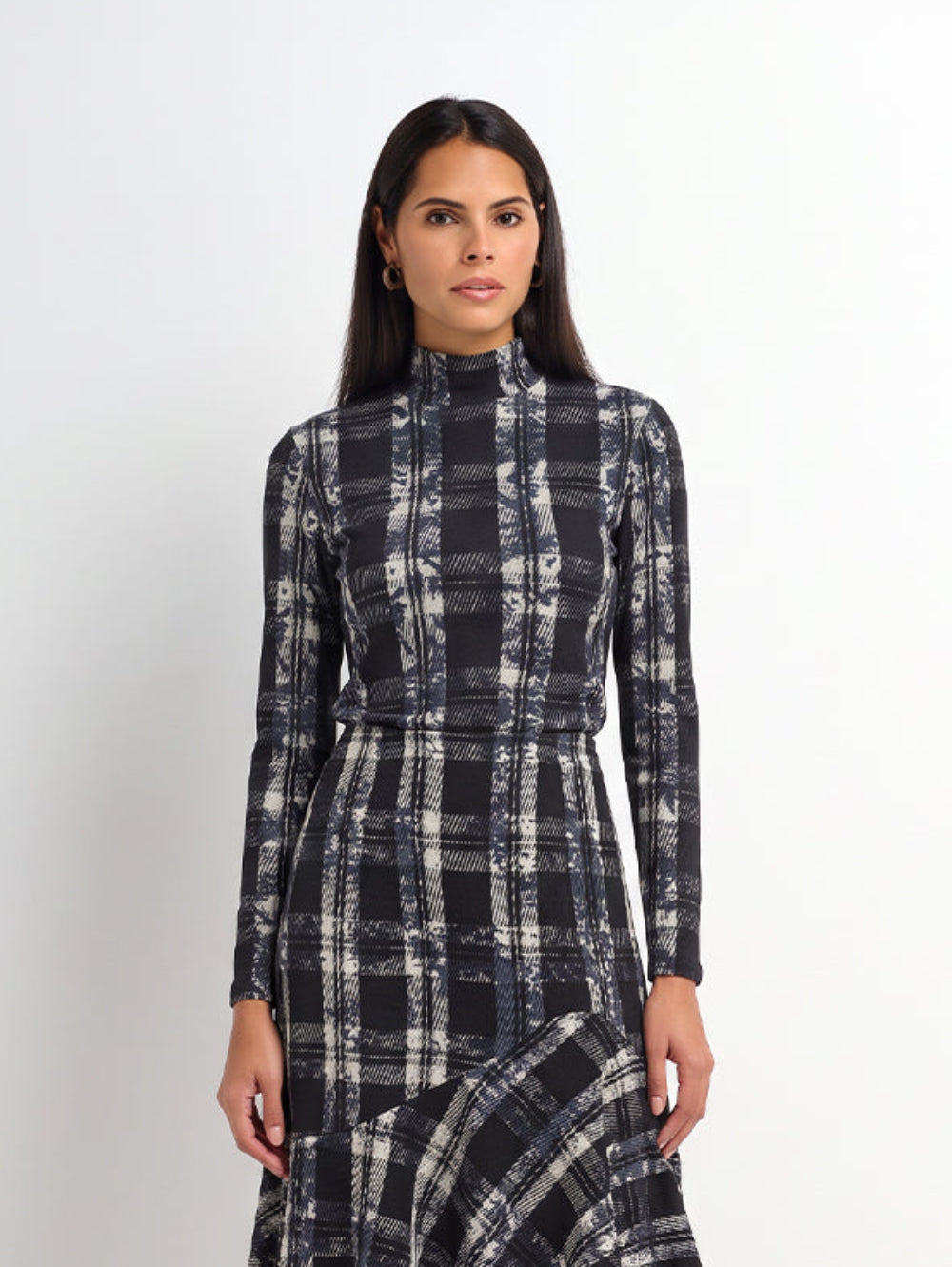 Mesh Plaid Turtleneck - Black Plaid
