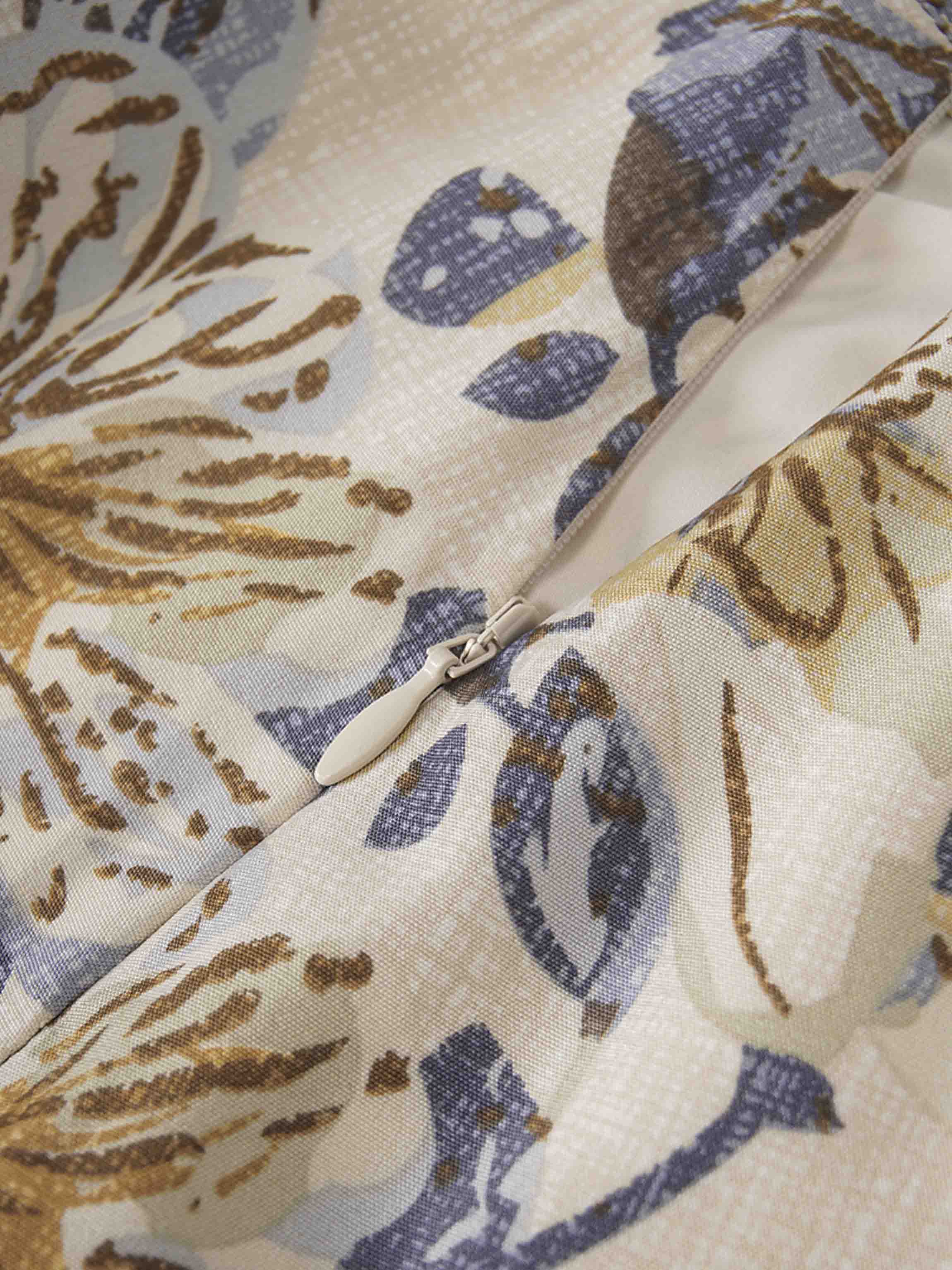 Gathered Overlay Skirt-Oatmeal Floral