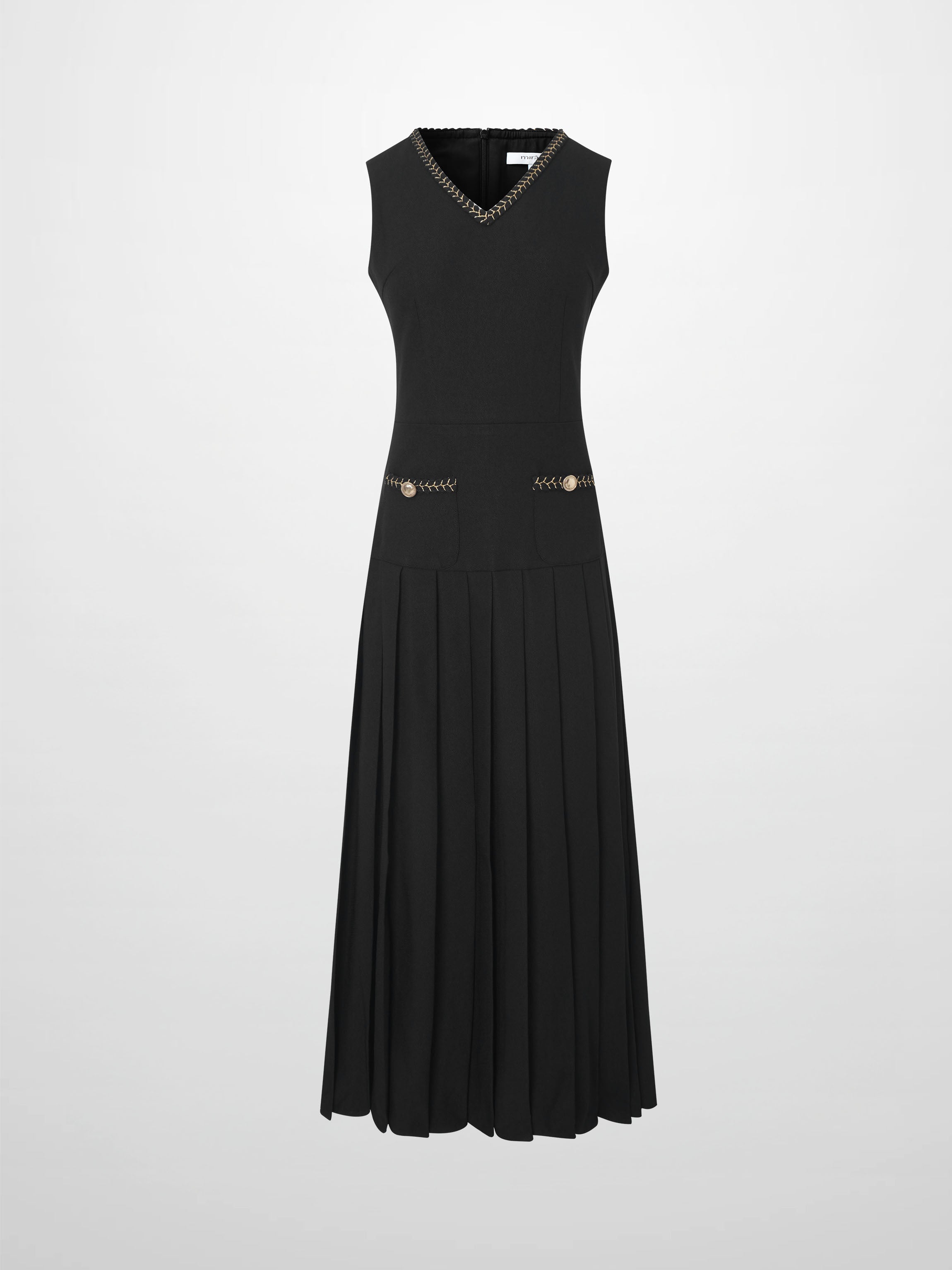 Yoke Pleated Jumper - Black