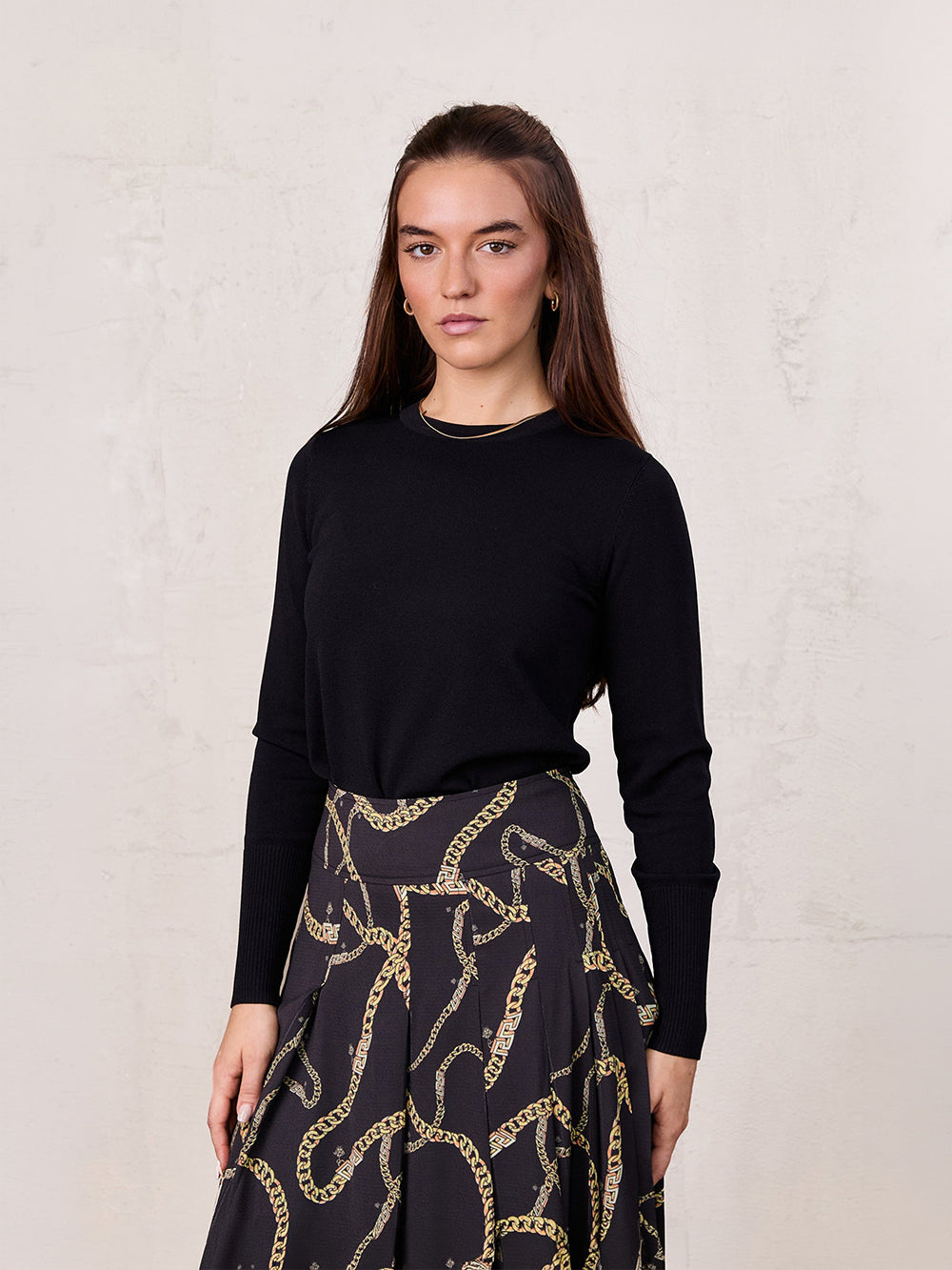 Basic Crew Sweater (LS) - Black