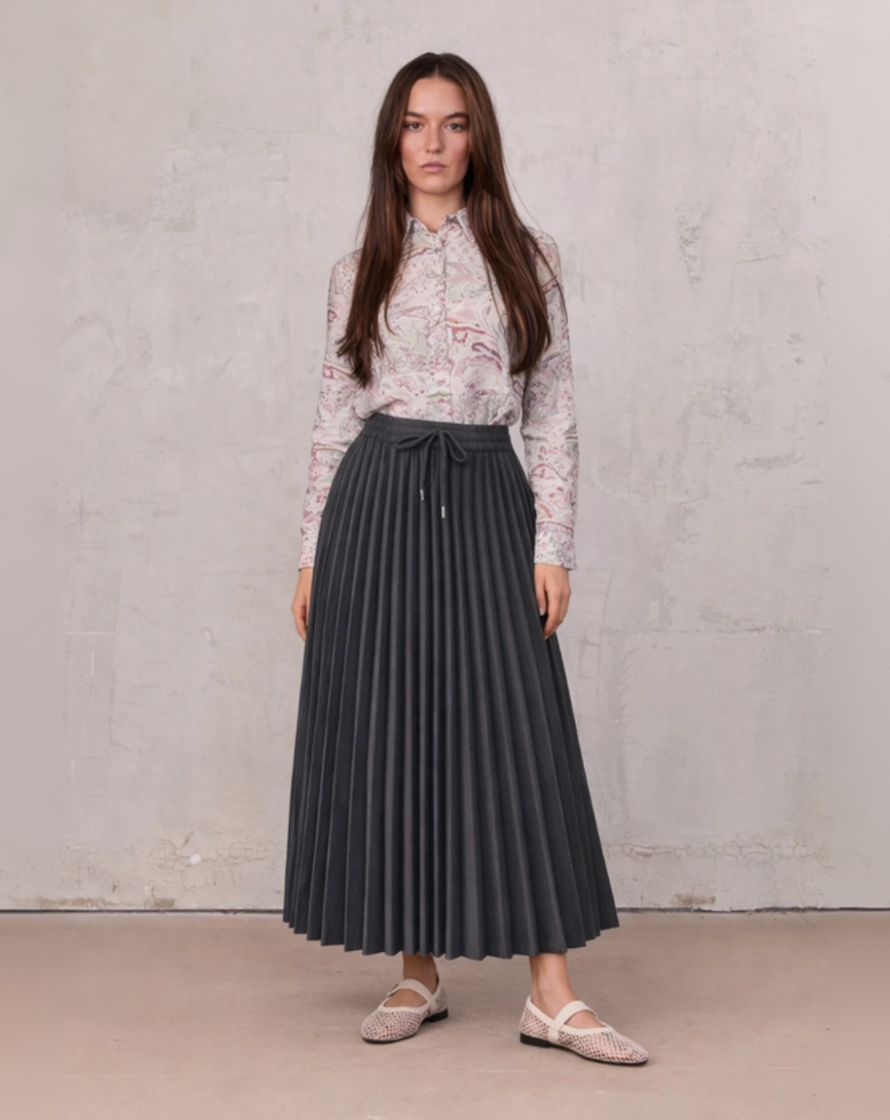 Elastic Waist Micro Pleat Skirt-Denim Black