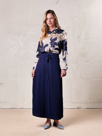 Chiffon Drop Waist Pleat Skirt-Navy