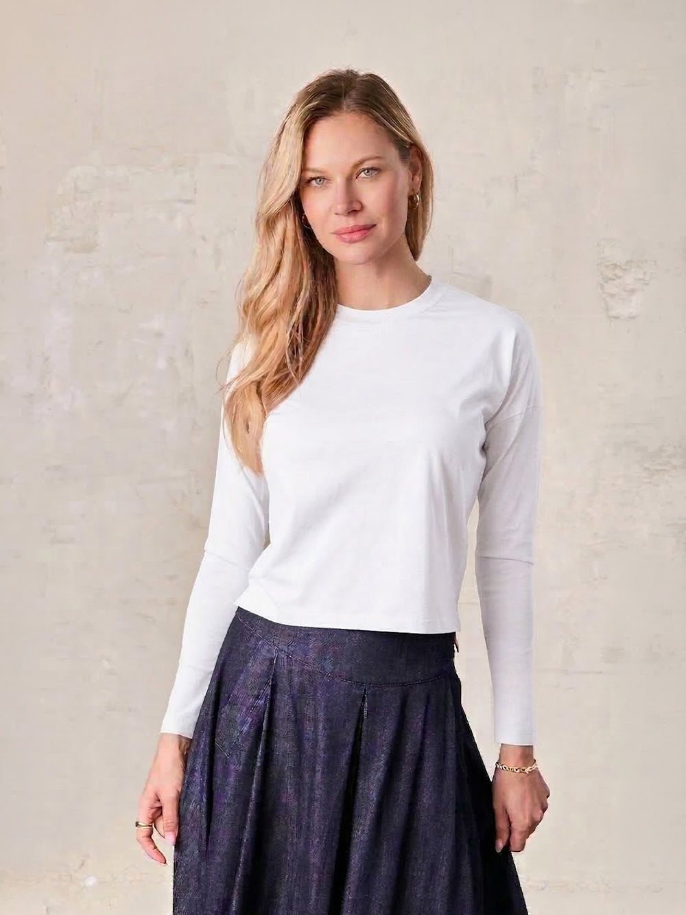 Cropped Boxy Tee-White