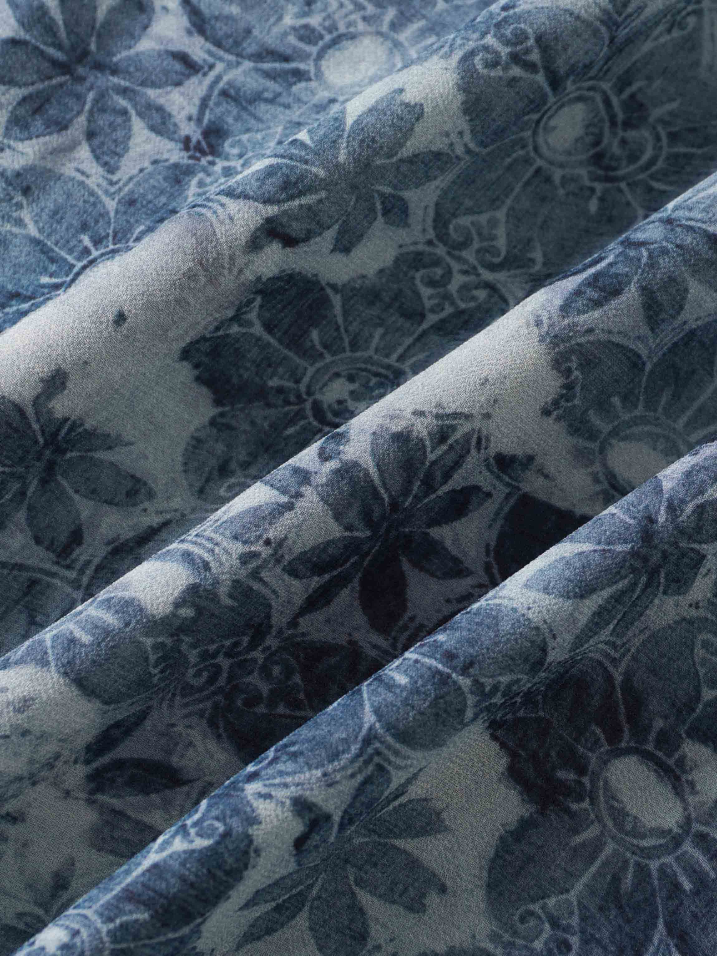 Waisted Pocket Pleat Skirt-Soft Blue Floral