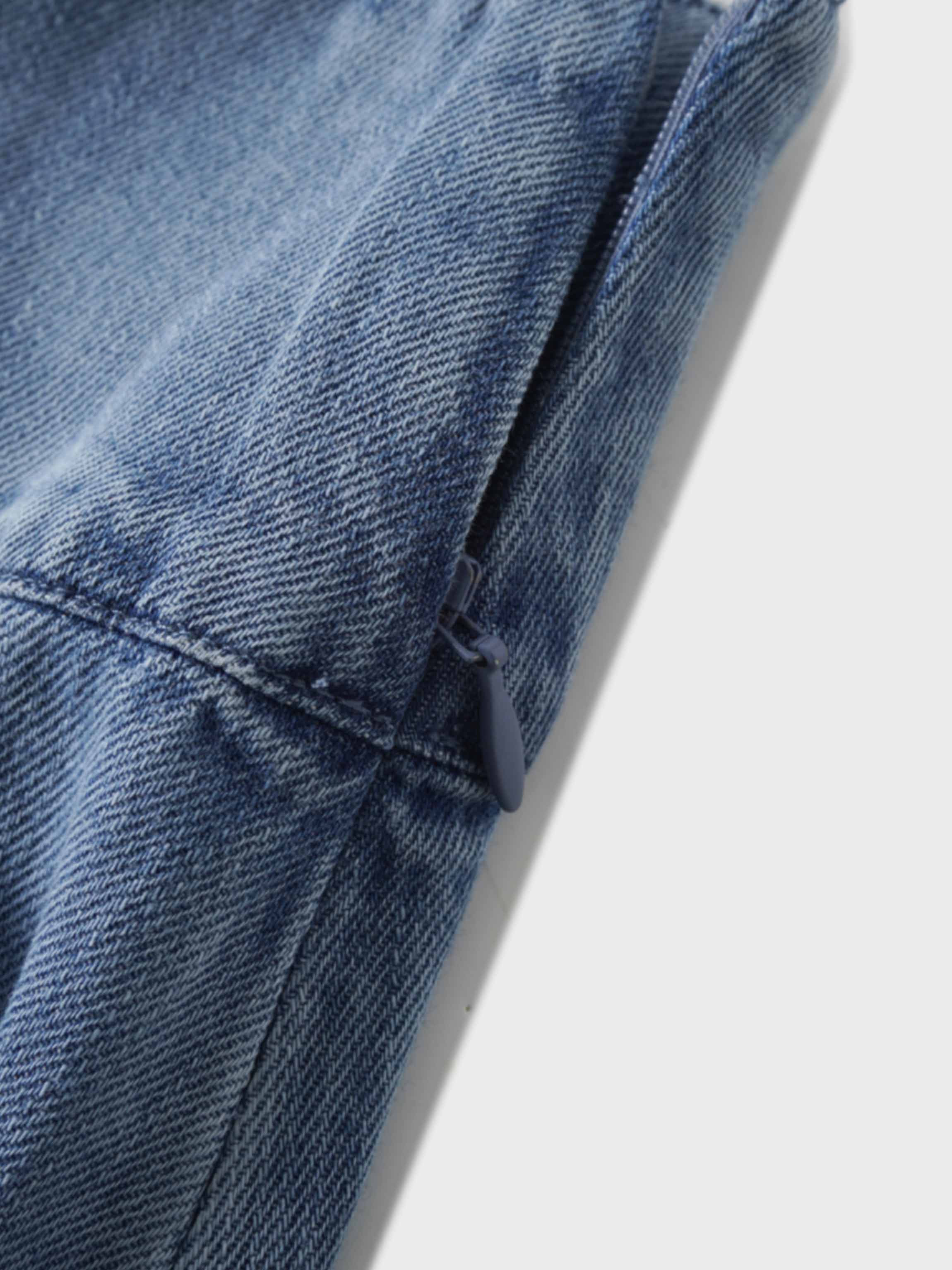 Inverted Yoke Pleat Skirt-Light Blue