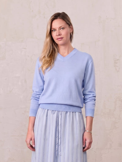 High V Lightweight Sweater-LT Blue