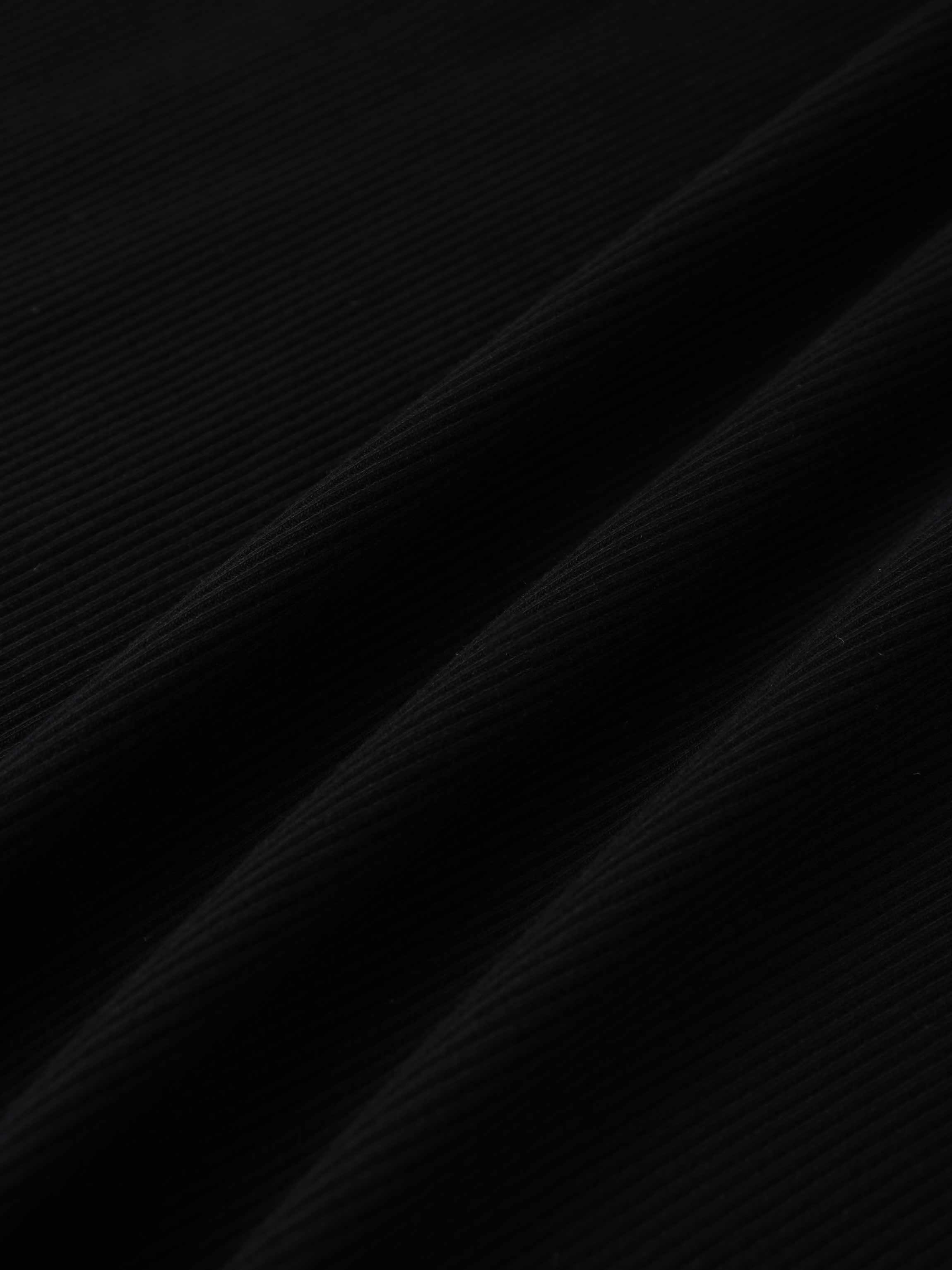 Soft Ribbed High V Tee-Black