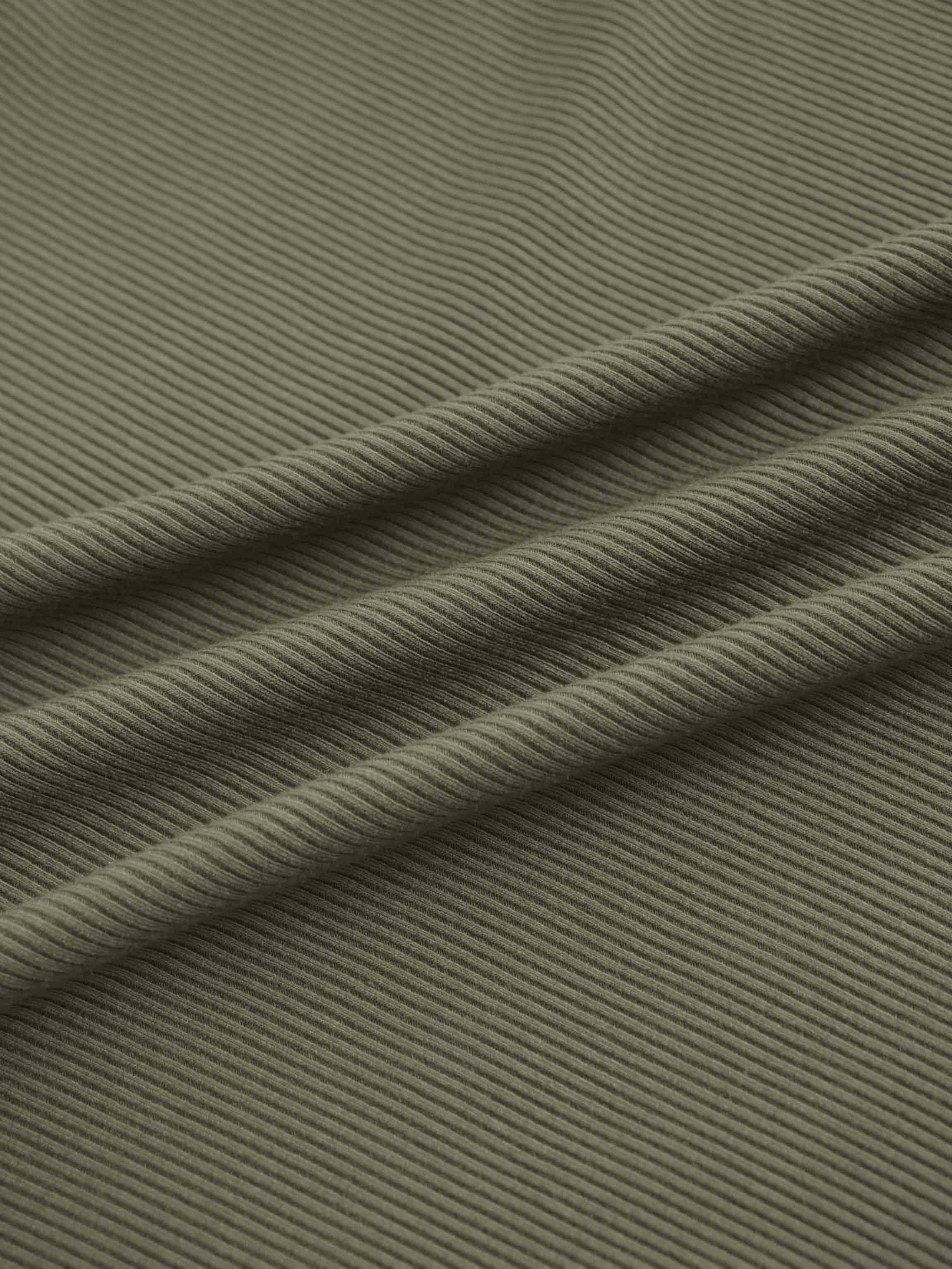 RIBBED HIGH V TEE LS-CAMOUFLAGE GREEN