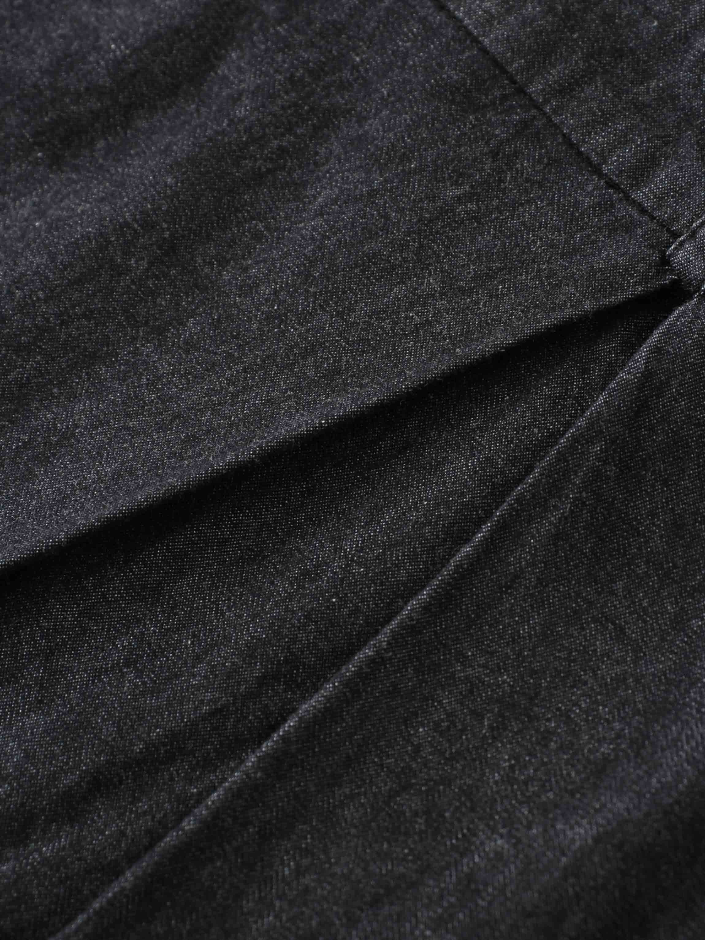 Side Inverted Pleat Denim Skirt-Black