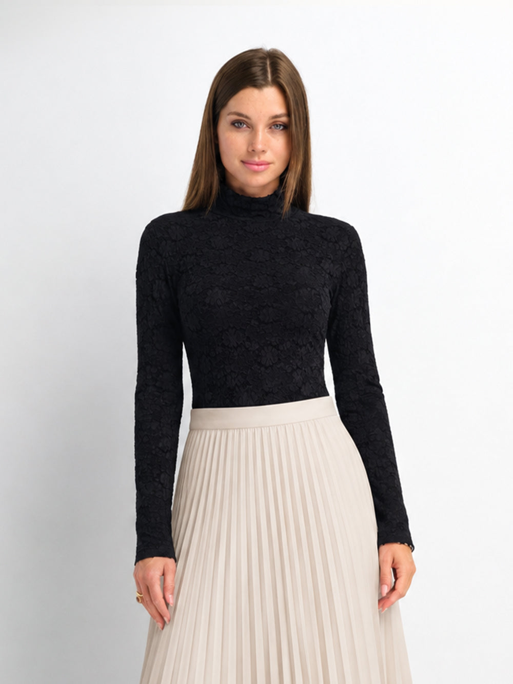 Lace Mock Neck Turtleneck-Black