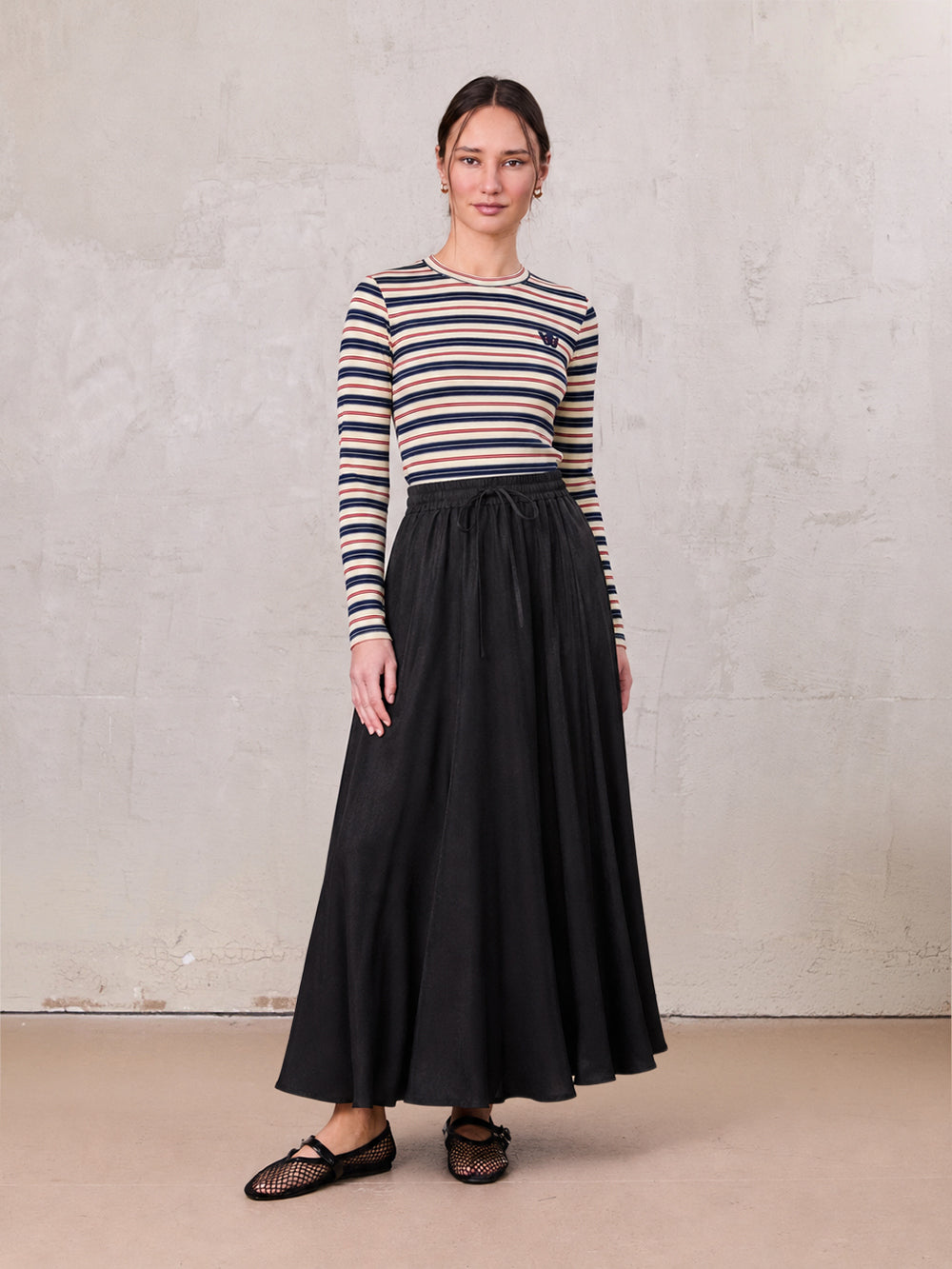 Drawstring Circle Skirt-Black