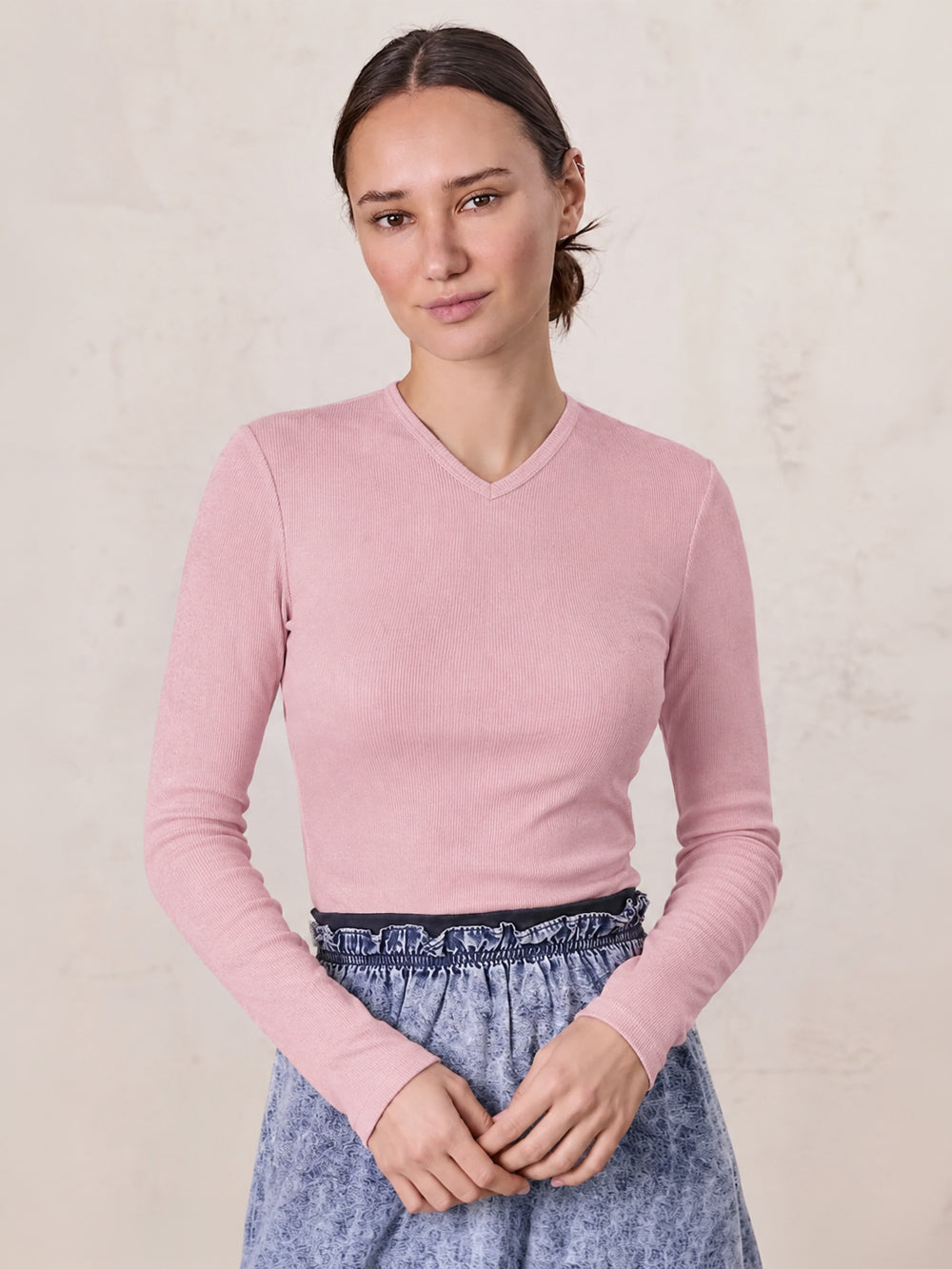 Soft Ribbed High V Tee-Soft Pink