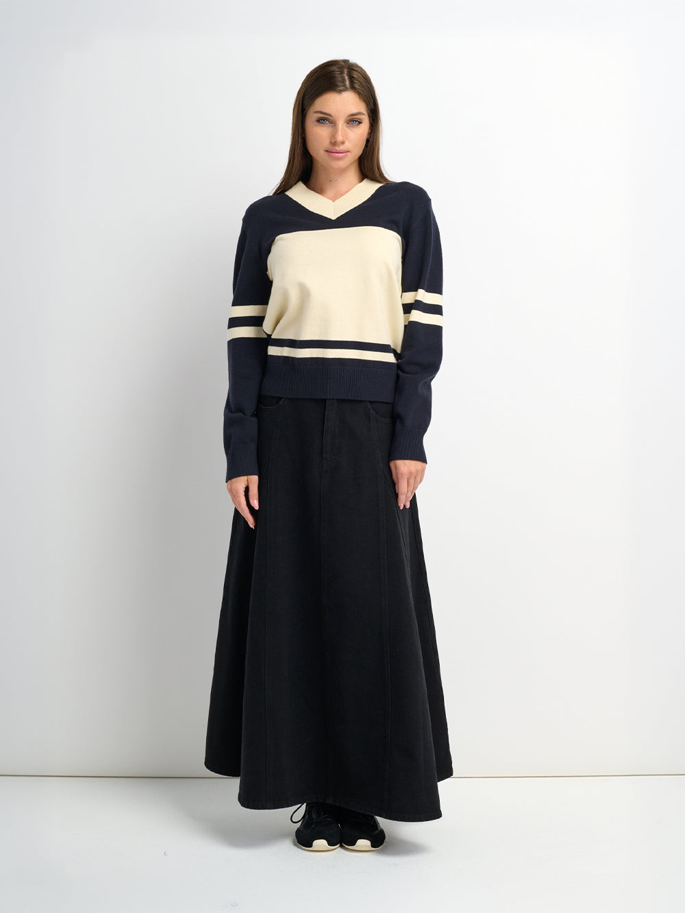 V Neck Wide Stripe Sweater - Navy/Cream