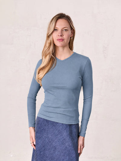 Soft Ribbed High V Tee-Dusty Blue