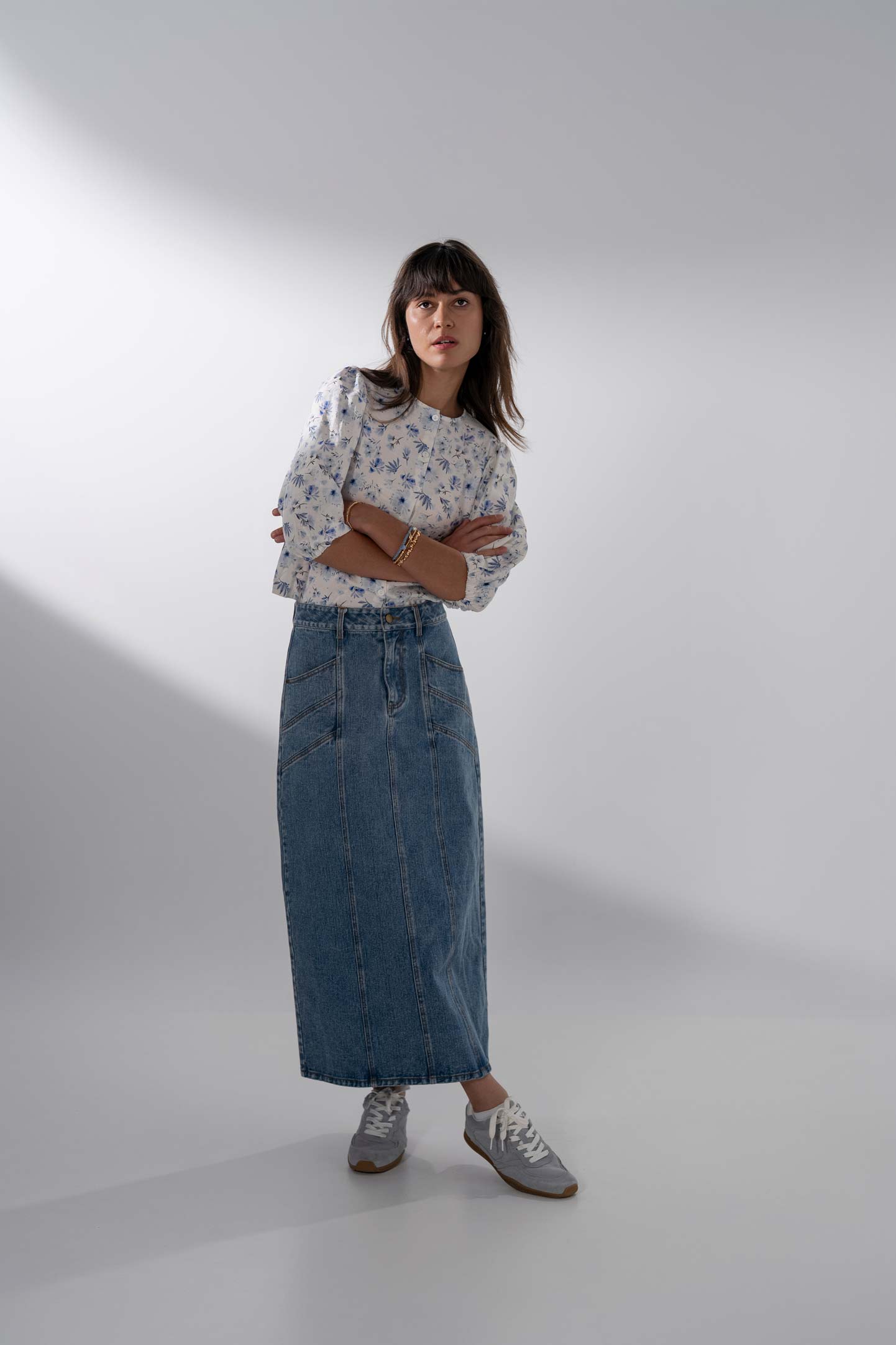 Front Seam Detail Denim Skirt-Blue Wash