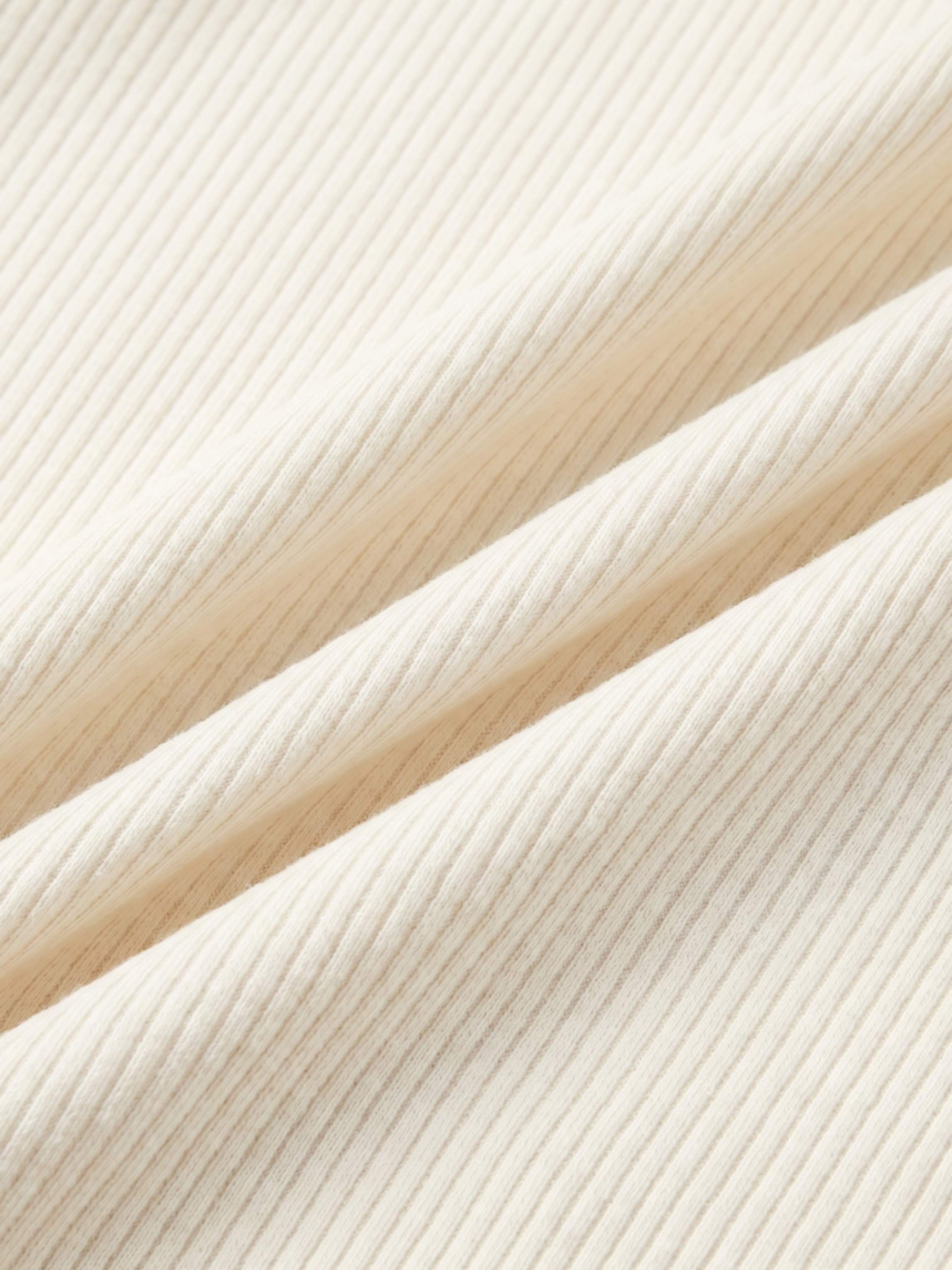 RIBBED CREW SLEEVELESS SHELL-CREAM
